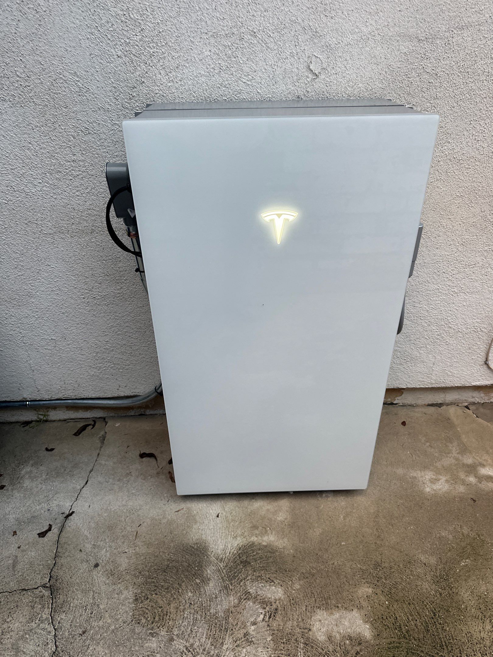 Tesla Powerwall Installation in San Marino by AWS Solar