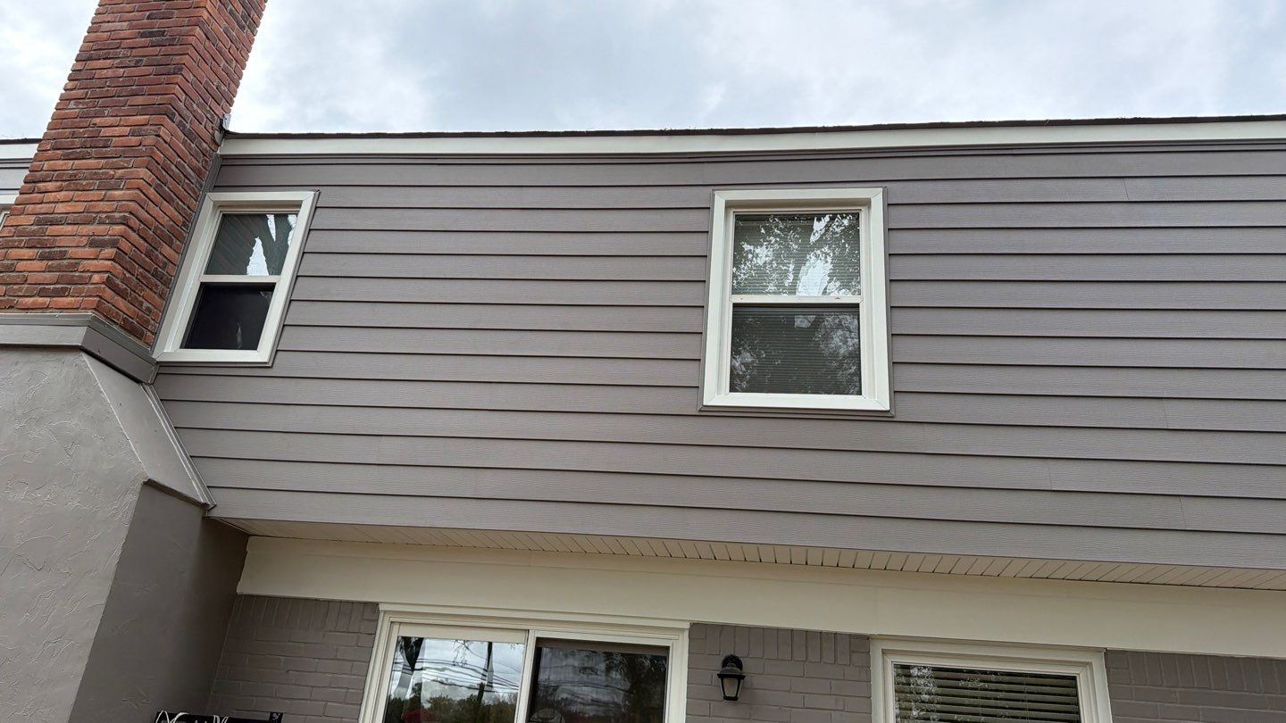 Siding Replacement using Alside S7 Cedar Mill Grain Storm Grey by 180 Contractors