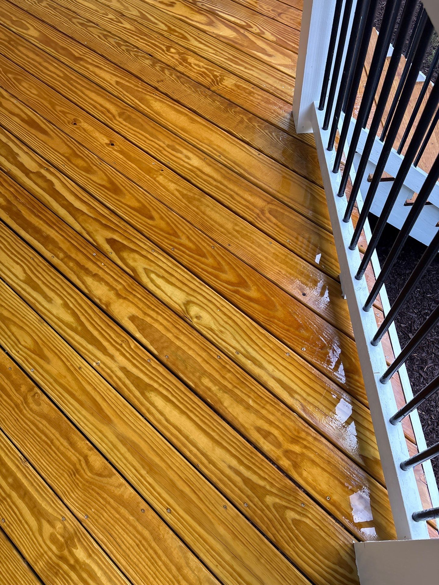 Wood Deck using Wood Sealant by DuraSeal