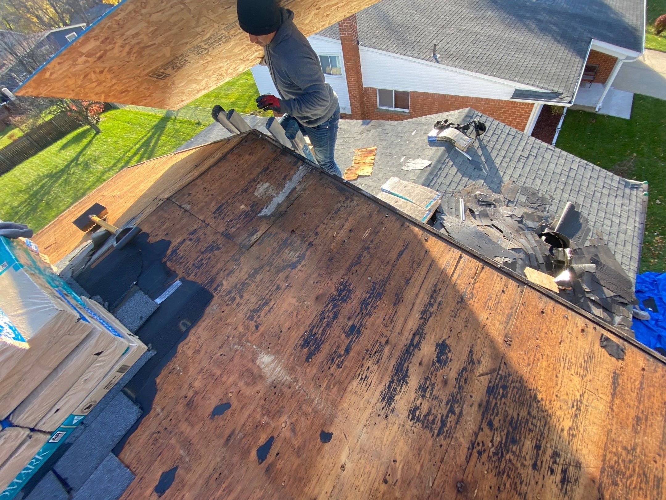 Roof Replacement using CertainTeed Landmark by 180 Contractors