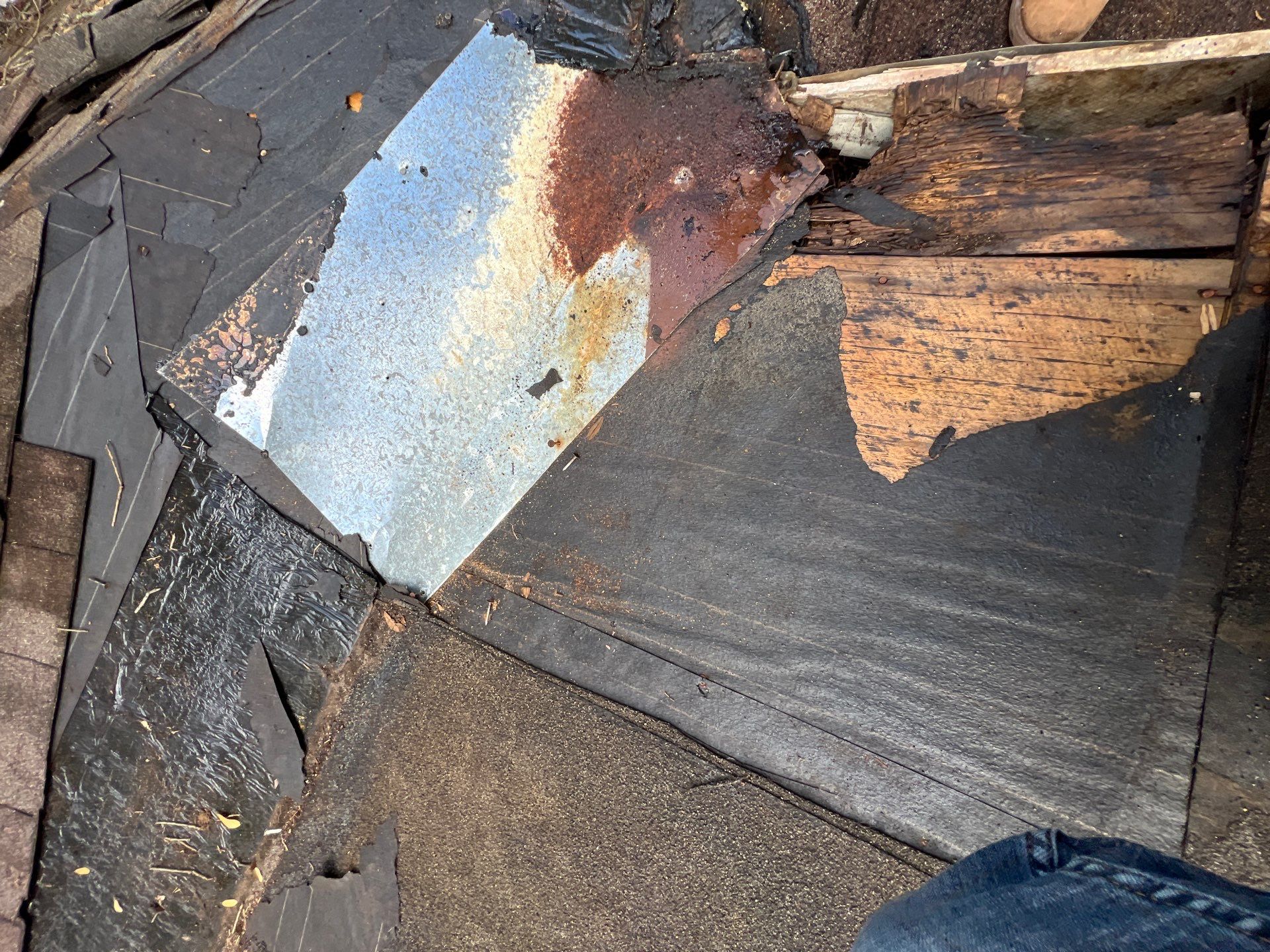 Residential Roofing Repair using Owen's Corning Duration (Lifetime) Shingles by Roof Repair Company