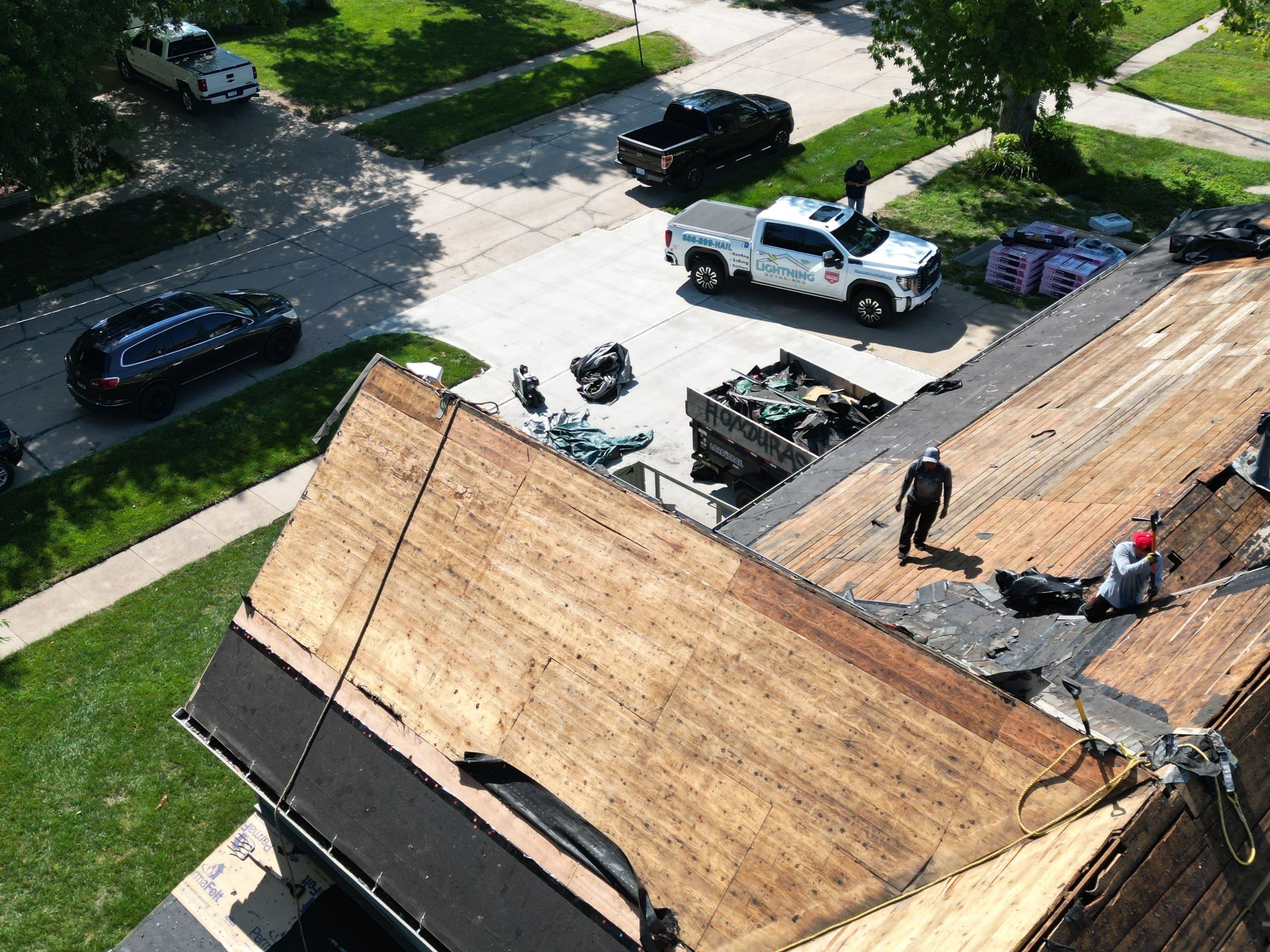 Residential Roofing Installation using Owens Corning Duration Colonial Slate by Lightning Exteriors