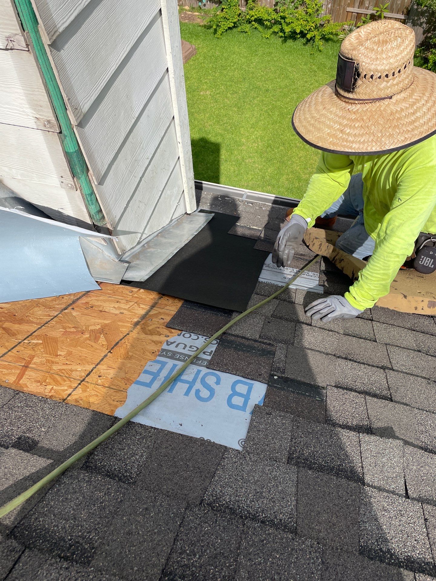 Hail Damage using Owen's Corning Duration (Lifetime) Shingles by Roof Repair Company