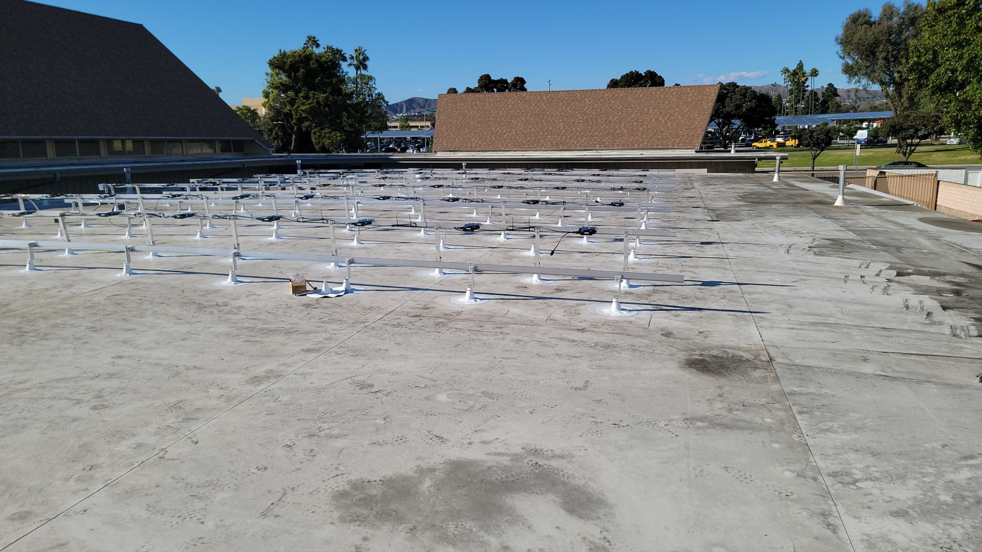 Commercial Solar Panel Installation for Ventura Church with Hyundai Modules by AWS Solar
