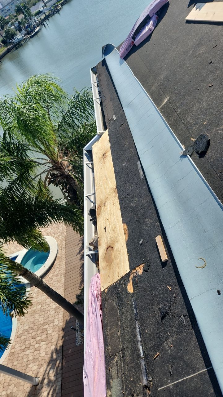Project in Gulfport 33707 by Mitchell Roofing Company LLC 
