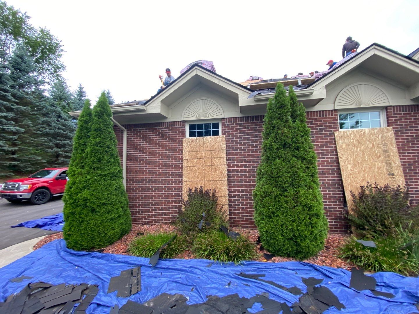 Owens Corning Duration Colonial Slate by 180 Contractors
