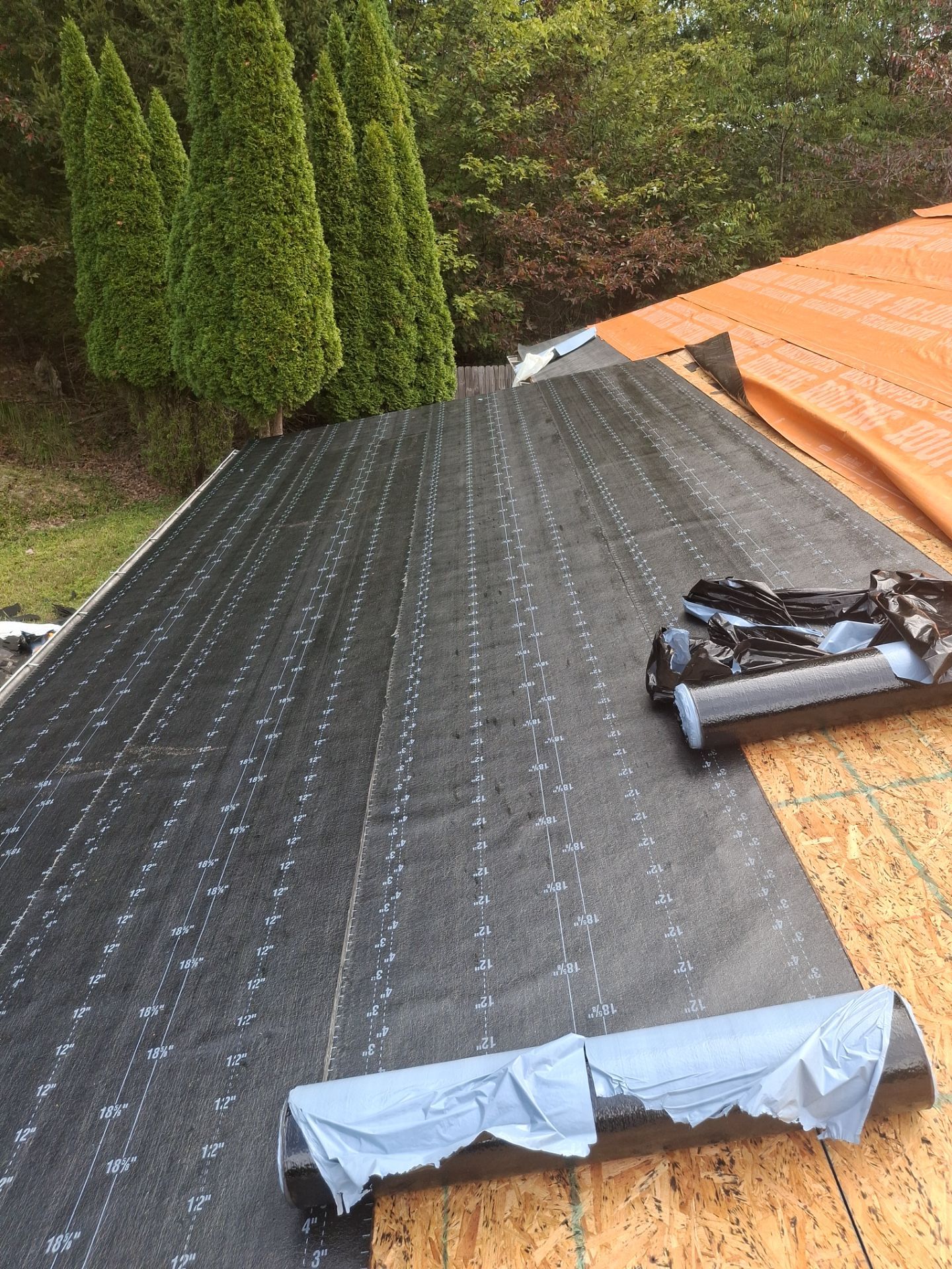 Residential Roofing Installation using GAF Timberline HDZ Charcoal by Rainstoppers Roofing