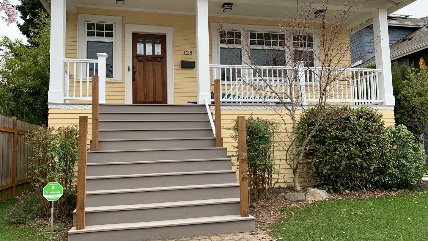 Greenlake Front Porch by Alki deck builders 