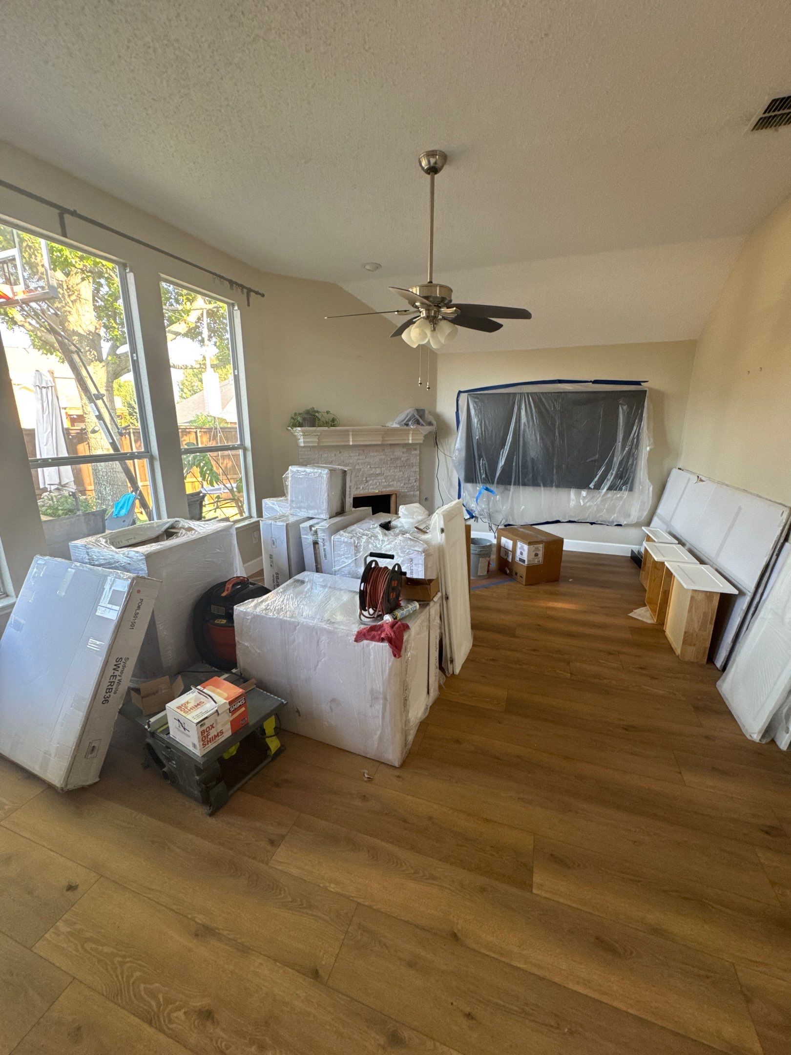 Full-Spectrum Home Makeover: Floor-to-Ceiling Remodel in 25 Days by Tibi Soli LLC