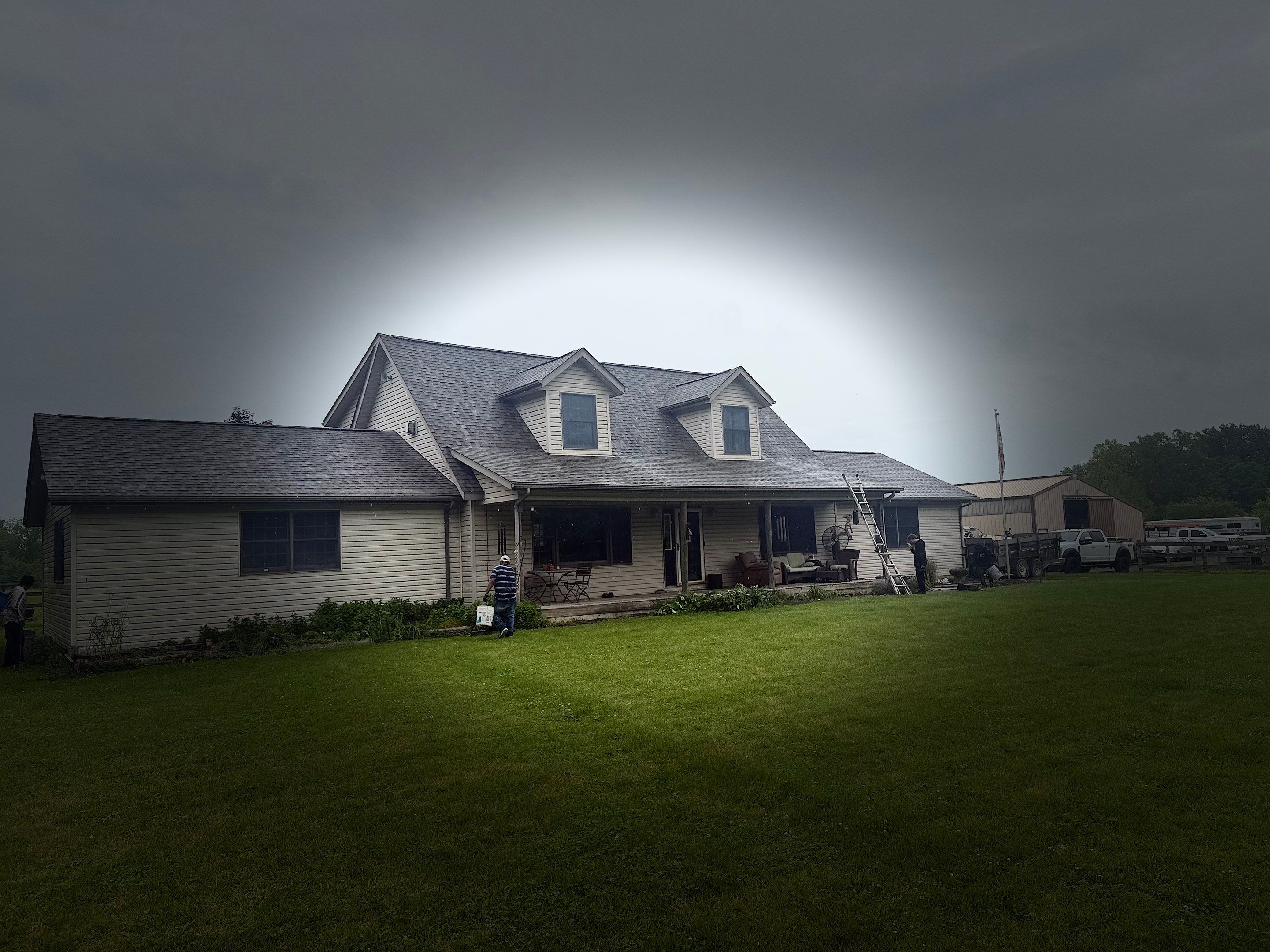 Residential Roof Replacement and Siding Installation in Franklin, OH by XPRO ELITE LLC