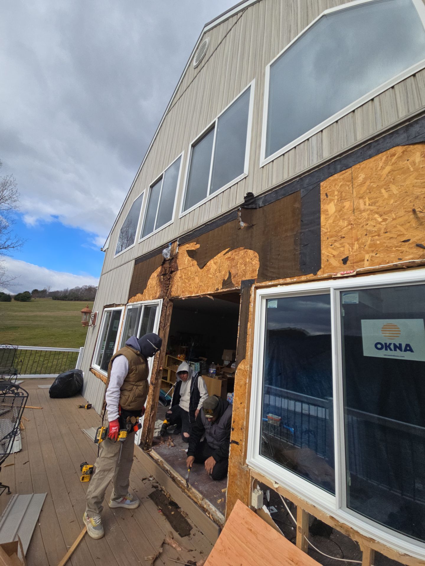 Royal Siding and Okna Windows by Aspen Home Improvements