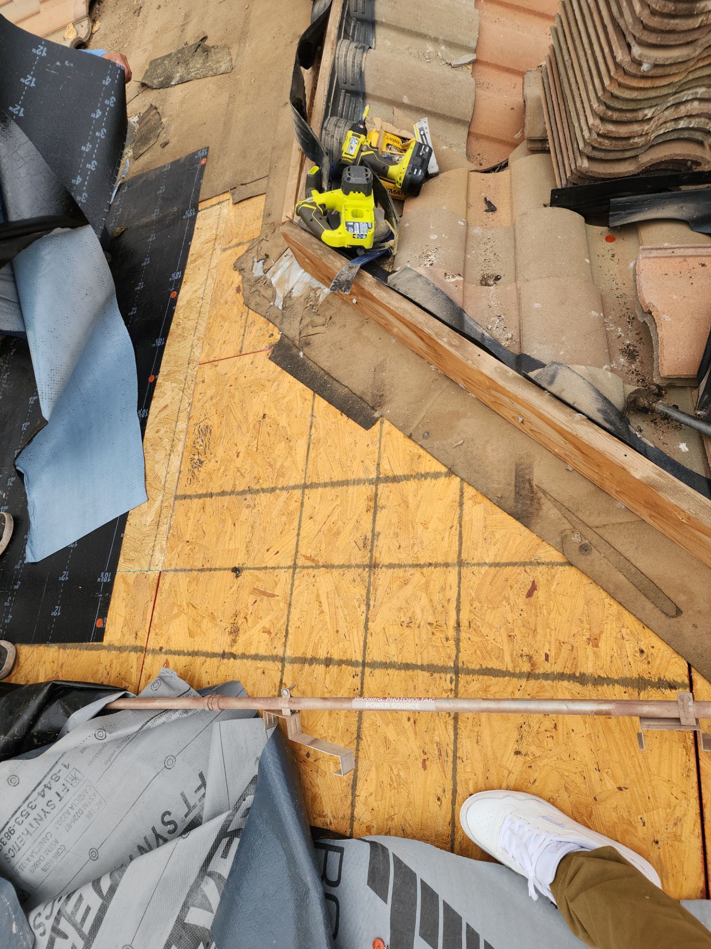 San Diego Blend Concrete Tile by Reimagine Roofing