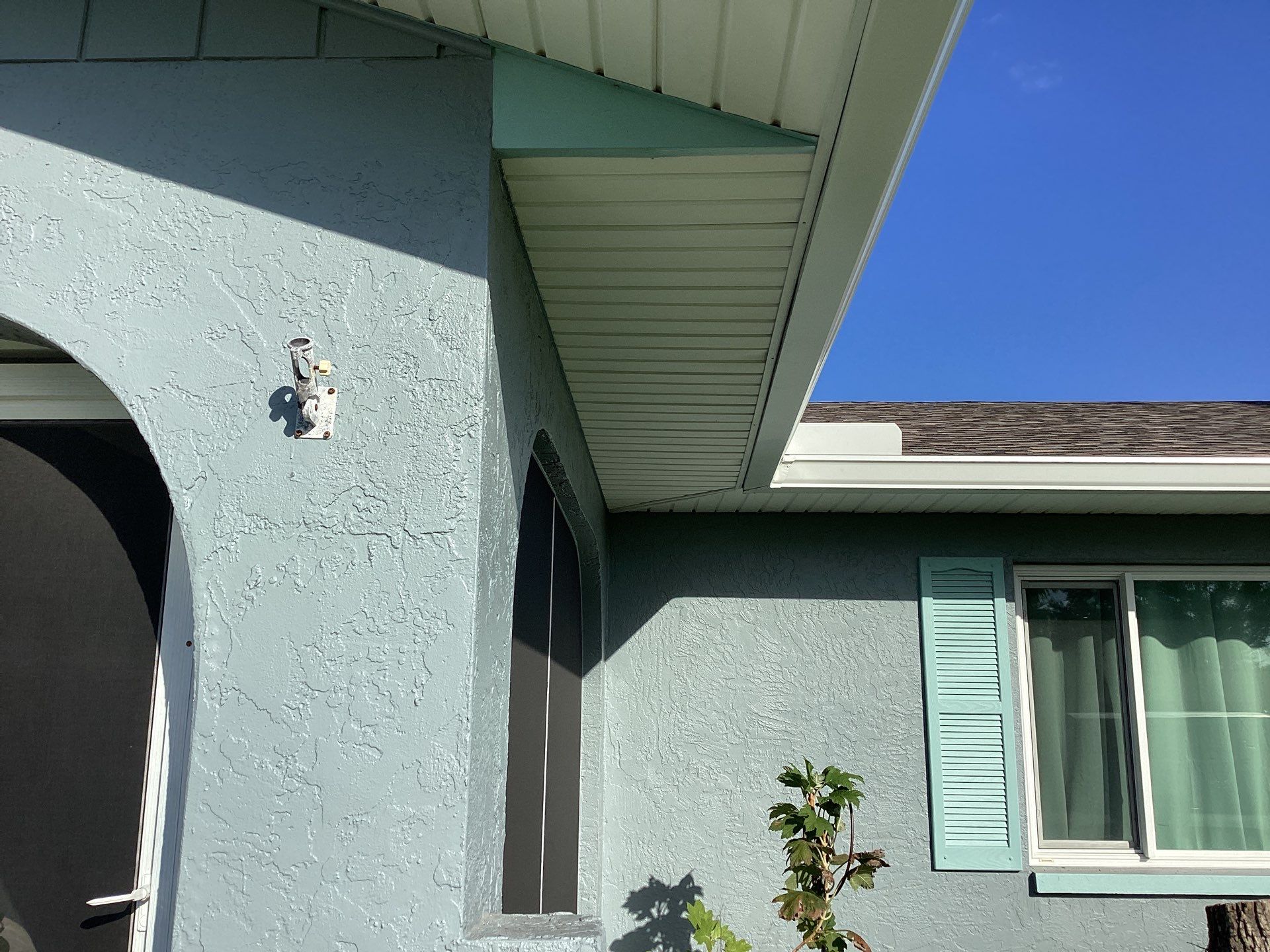 Soffit and Fascia Installation using White Vinyl Soffit in Cape Coral FL by Gutter Professors