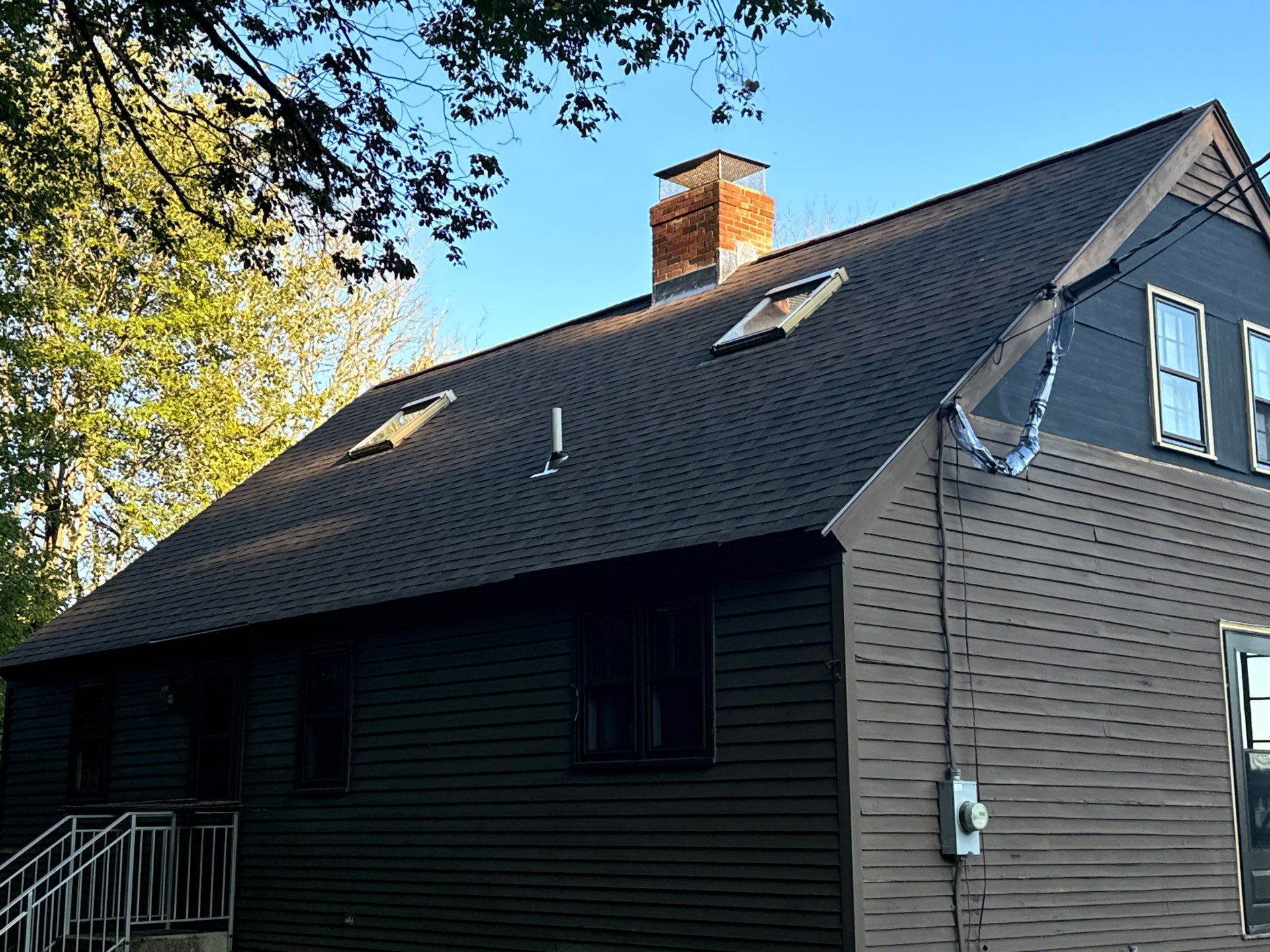 Pittsfield, NH – Owens Corning TruDefinition® Roof Installation by Tall pine roofing