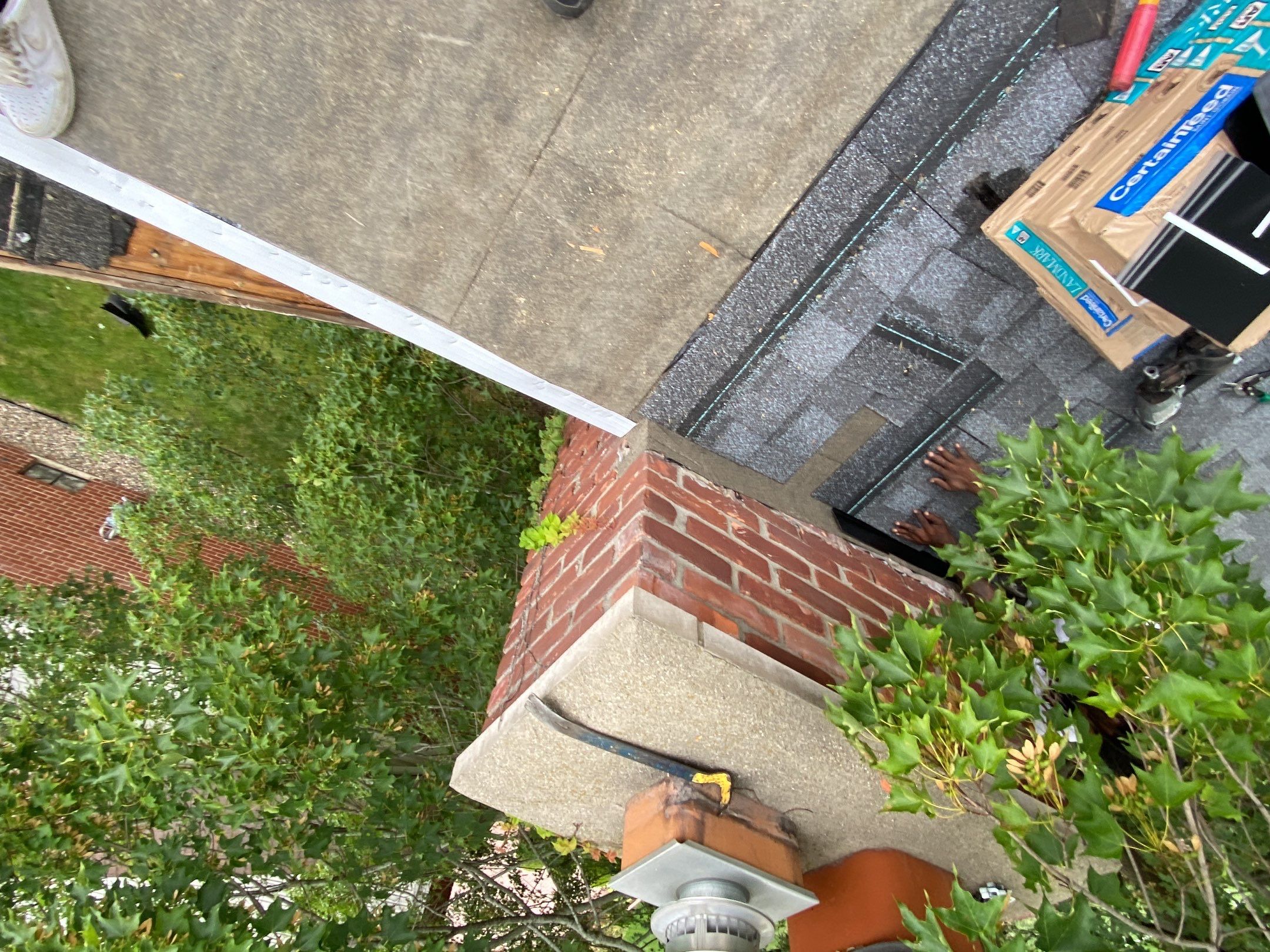 Roof Replacement using CertainTeed Landmark by 180 Contractors