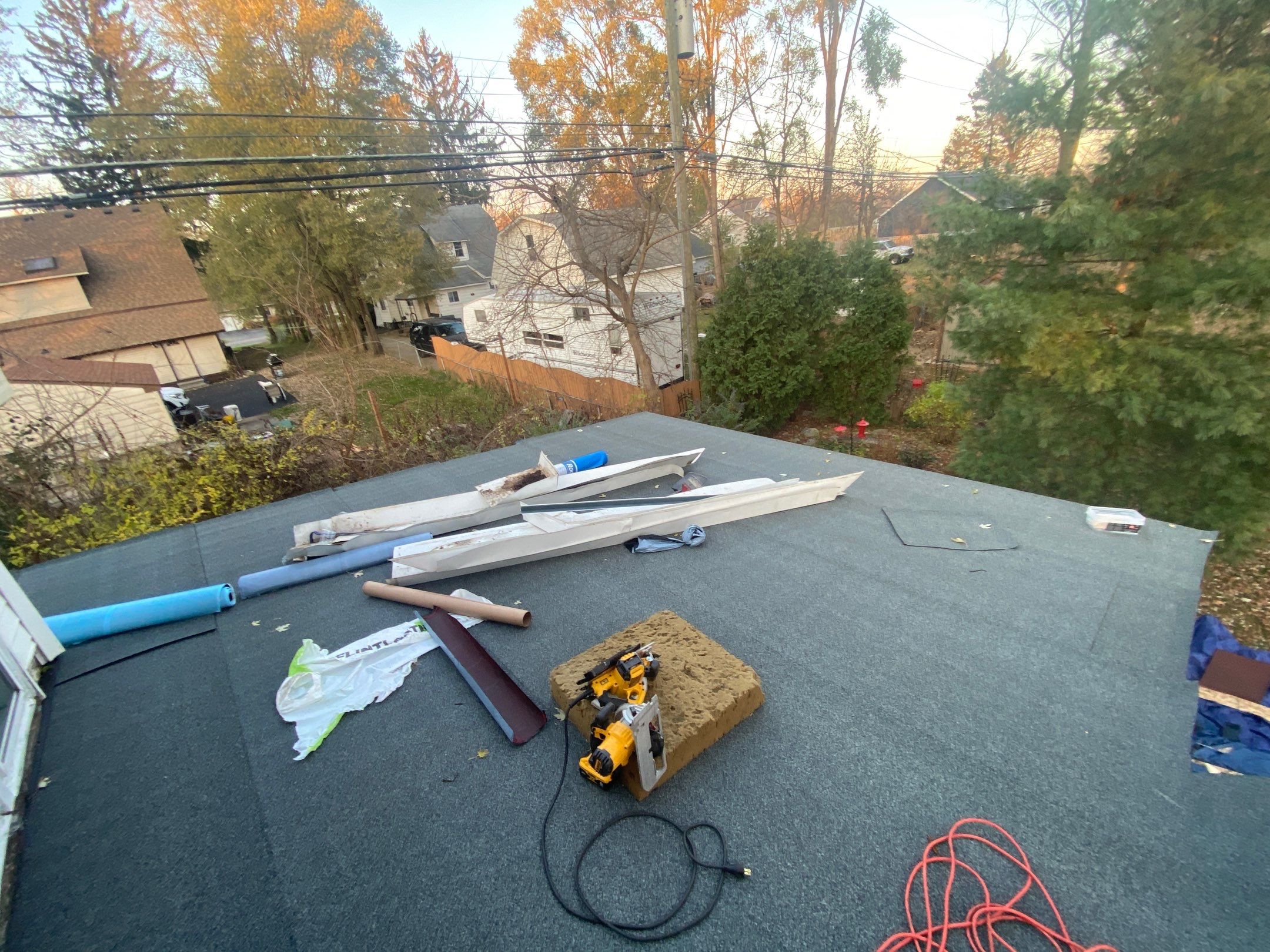 Roof Replacement using CertainTeed Landmark by 180 Contractors
