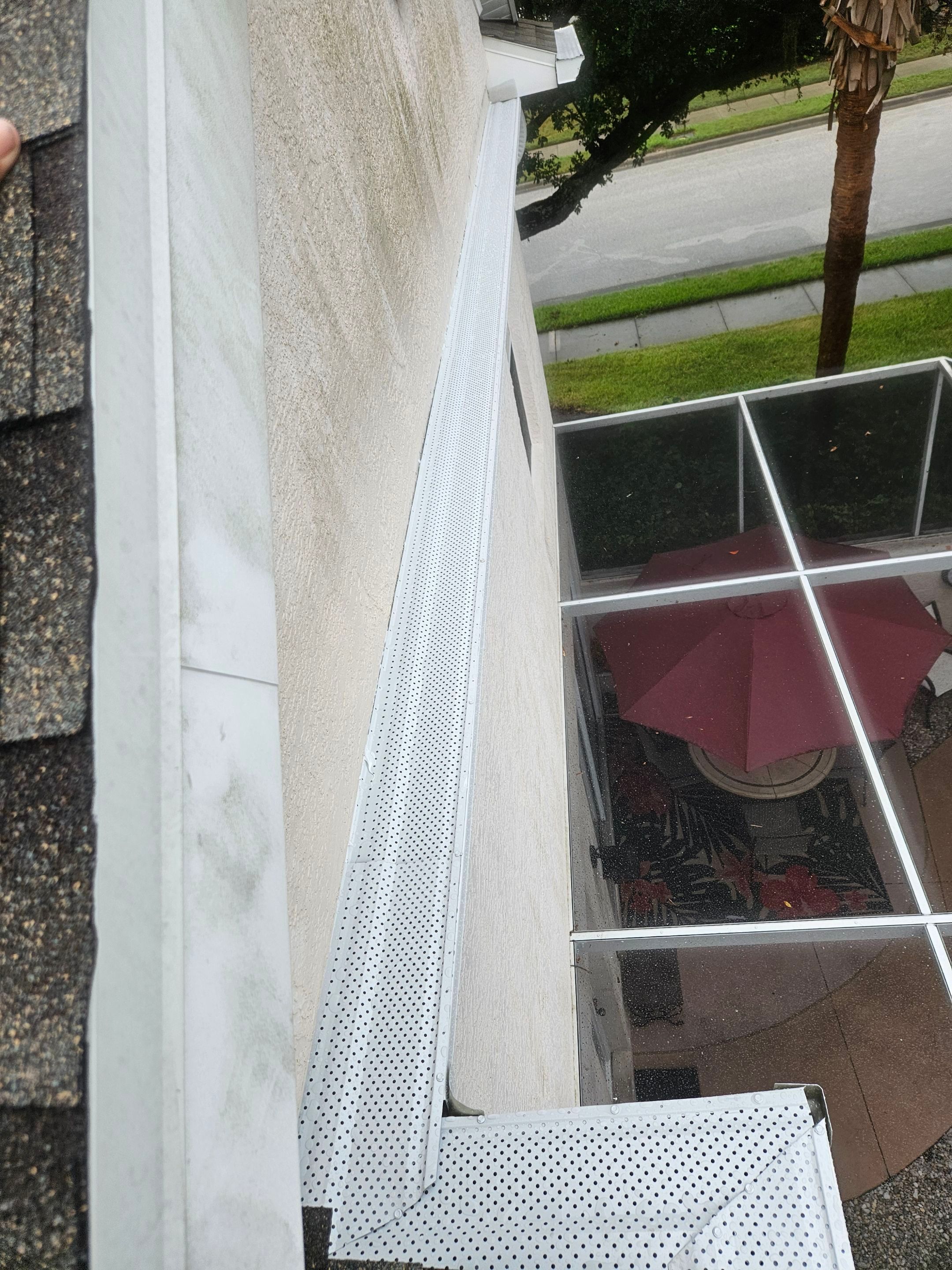 Gutter Cleaning Service and Gutter Guard in Fort Myers FL by Gutter Professors