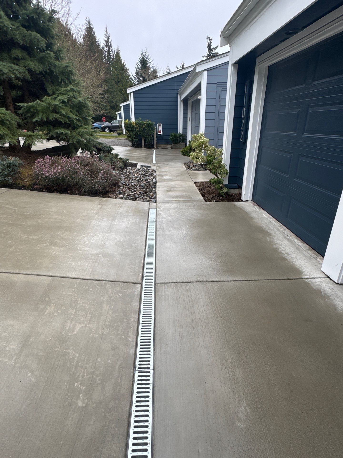 Concrete Driveway Repair | Kirkland  by Jireh Asphalt & Concrete Inc 