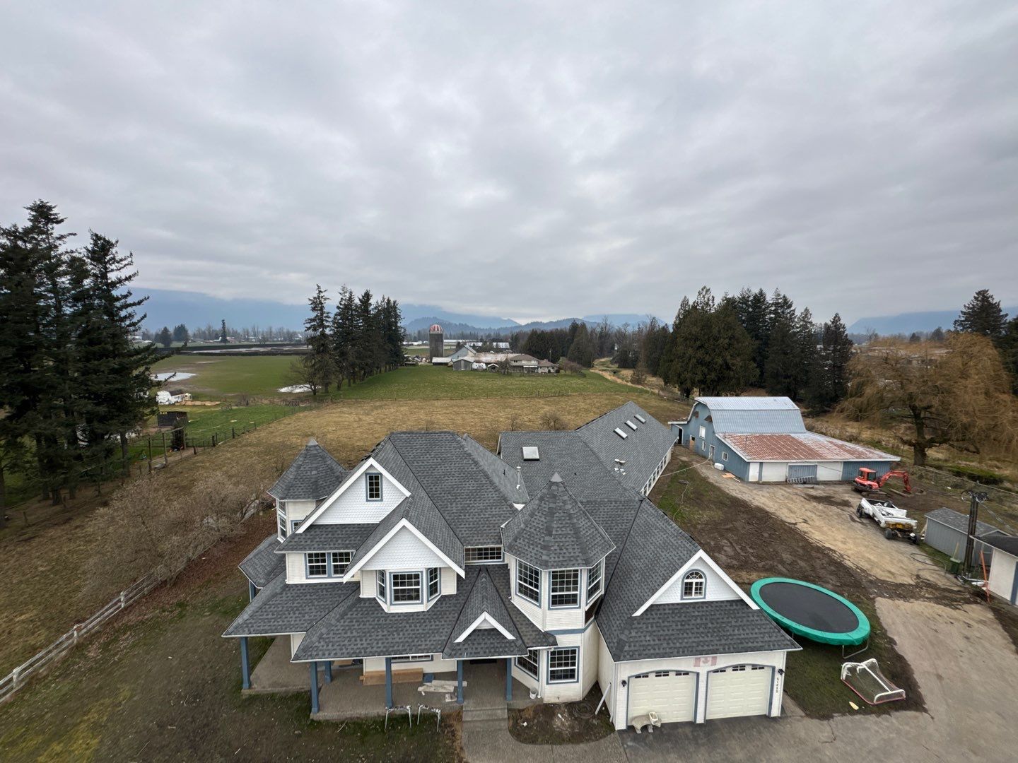 Residential Reroof Shingle by Top Notch Roofing Inc