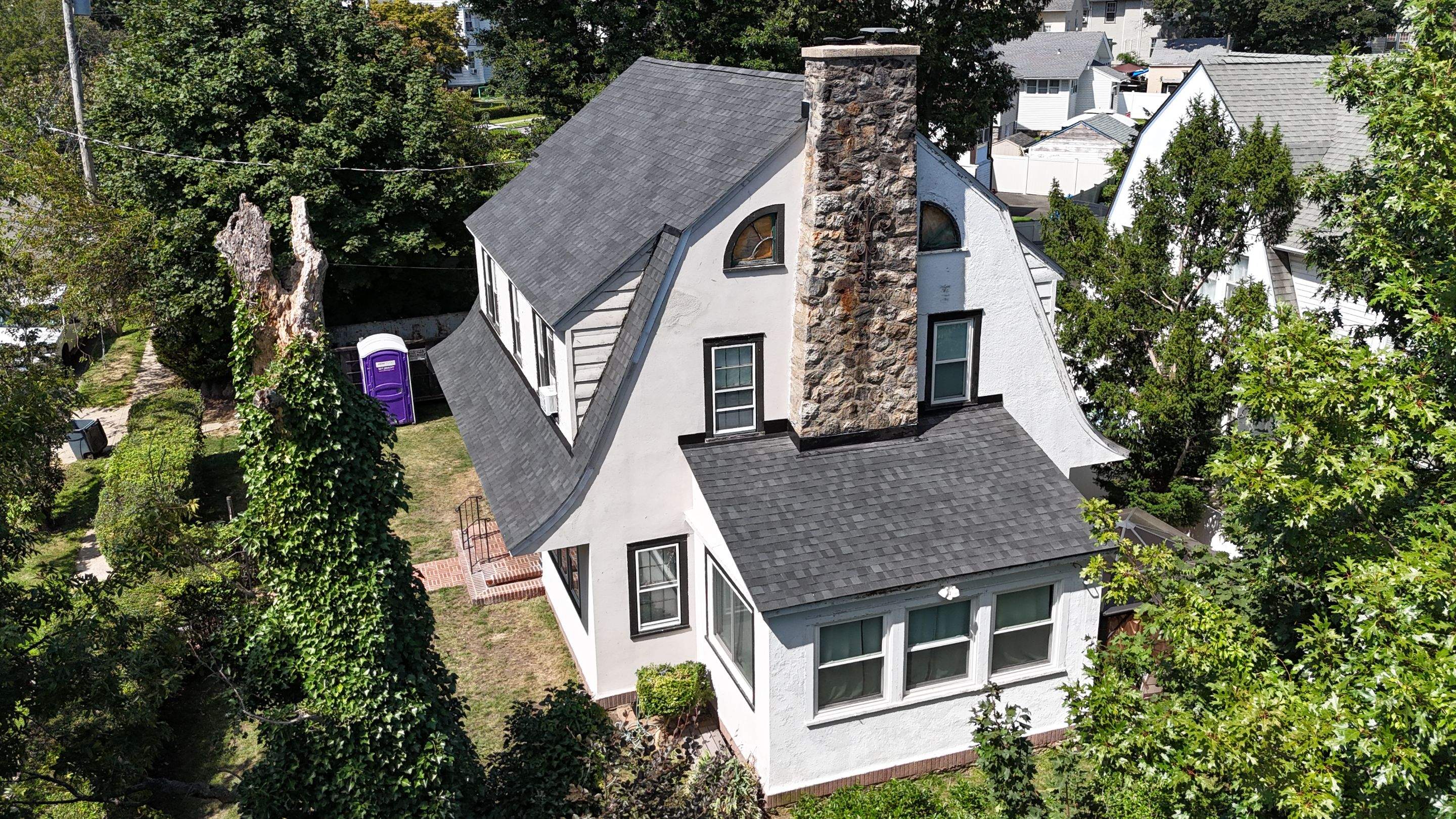 Project in Mount Vernon by The Energy Efficient Roofer & George's Seamless Gutters