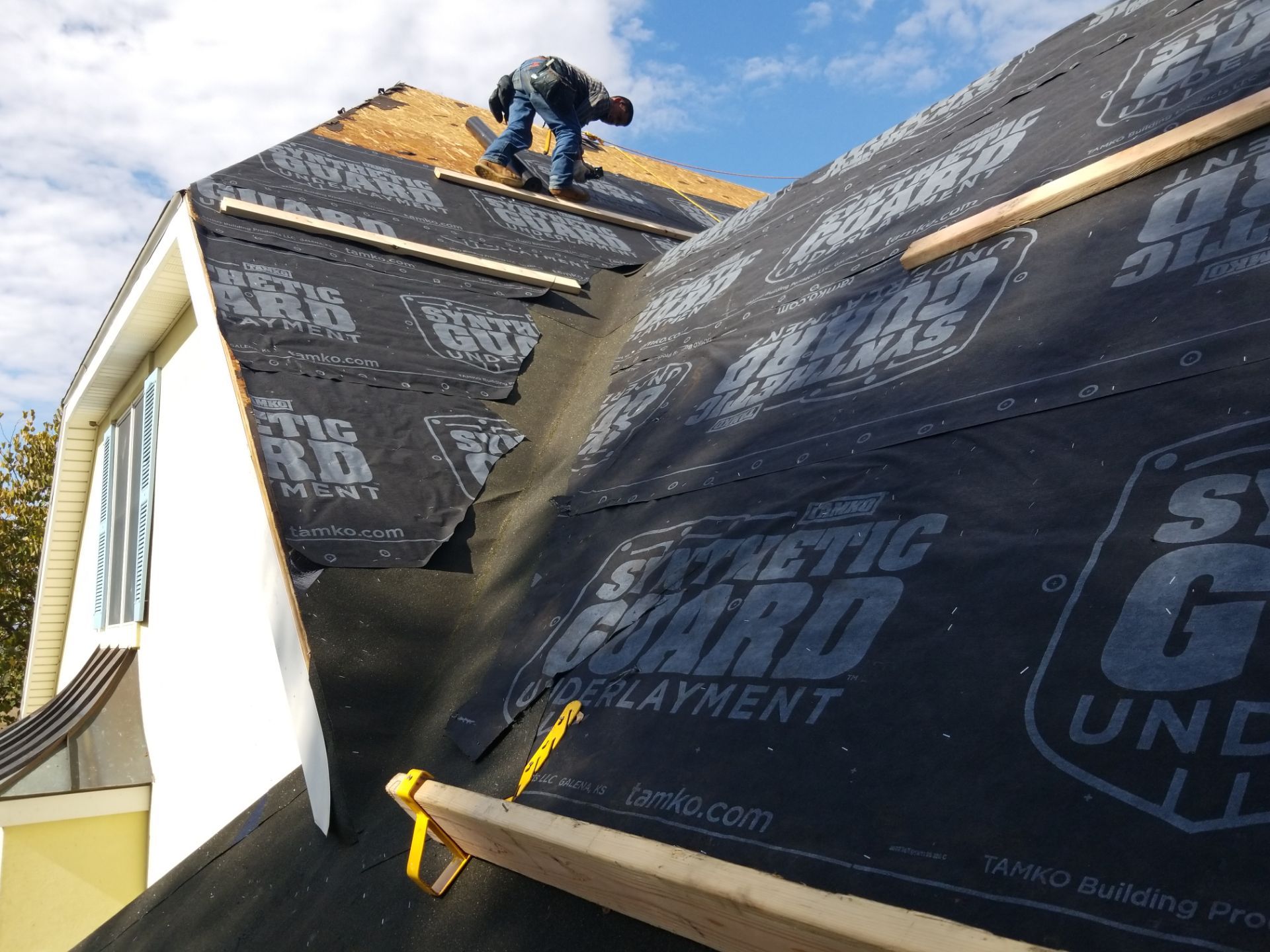 Howard and Christine Full Shingle Roof Installation by Good Hands Roofing