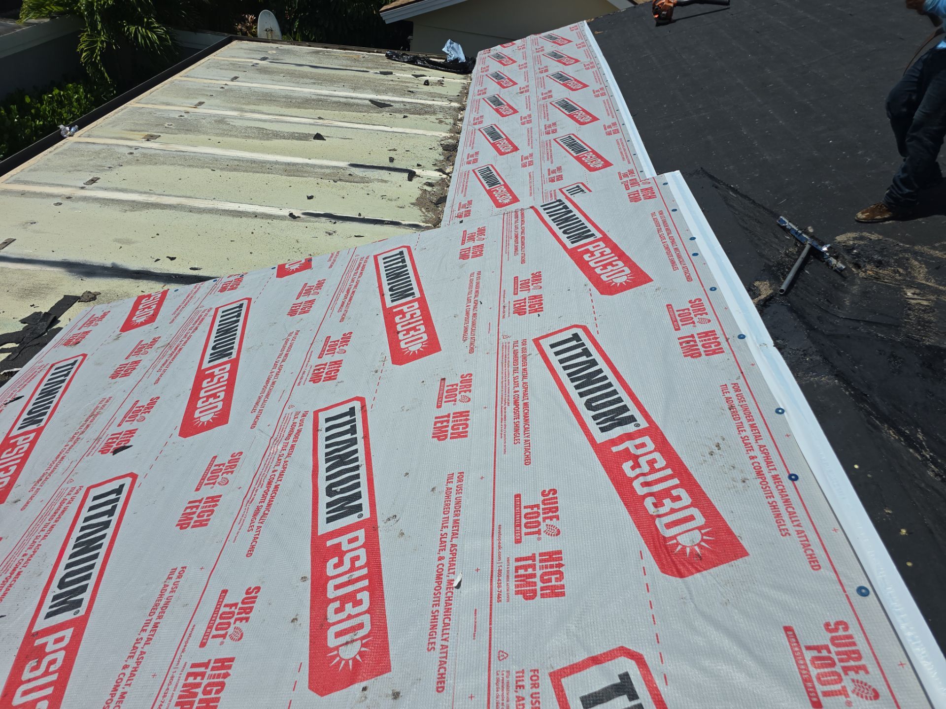 Kynar (Color Coated) Standing Seam Metal Roof Replacement by Sailfish Roofing