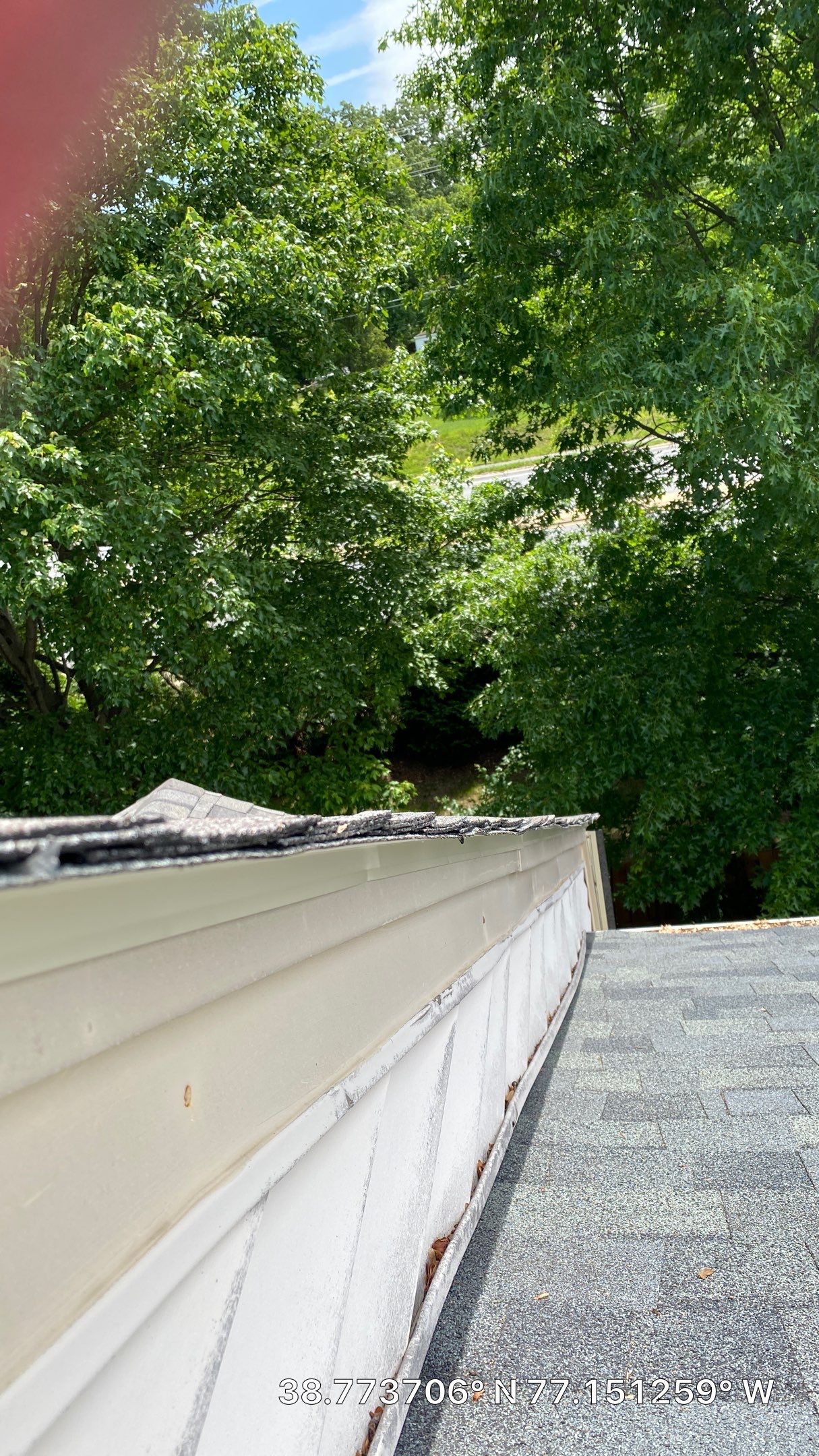 Alexandria - Certainteed Landmark Weathered Wood Shingles by RM Banning, Inc.