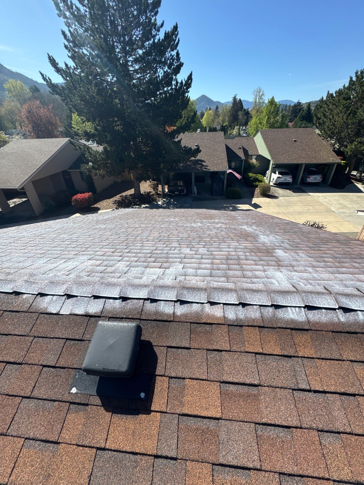 Project in Grants Pass by Roof Maxx of Grants Pass
