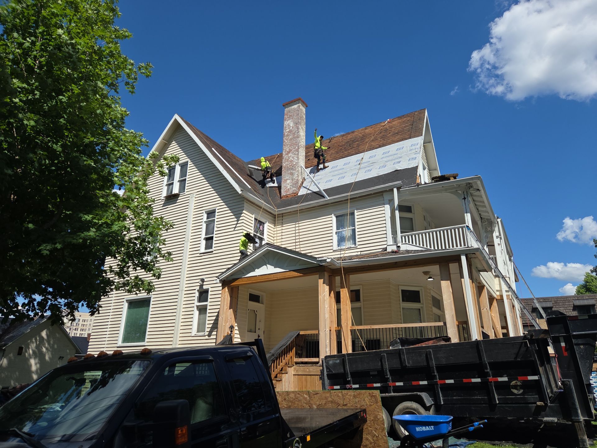 Premium Asphalt Shingle Roof Replacement | Ashland, KY by Mr. Roofer