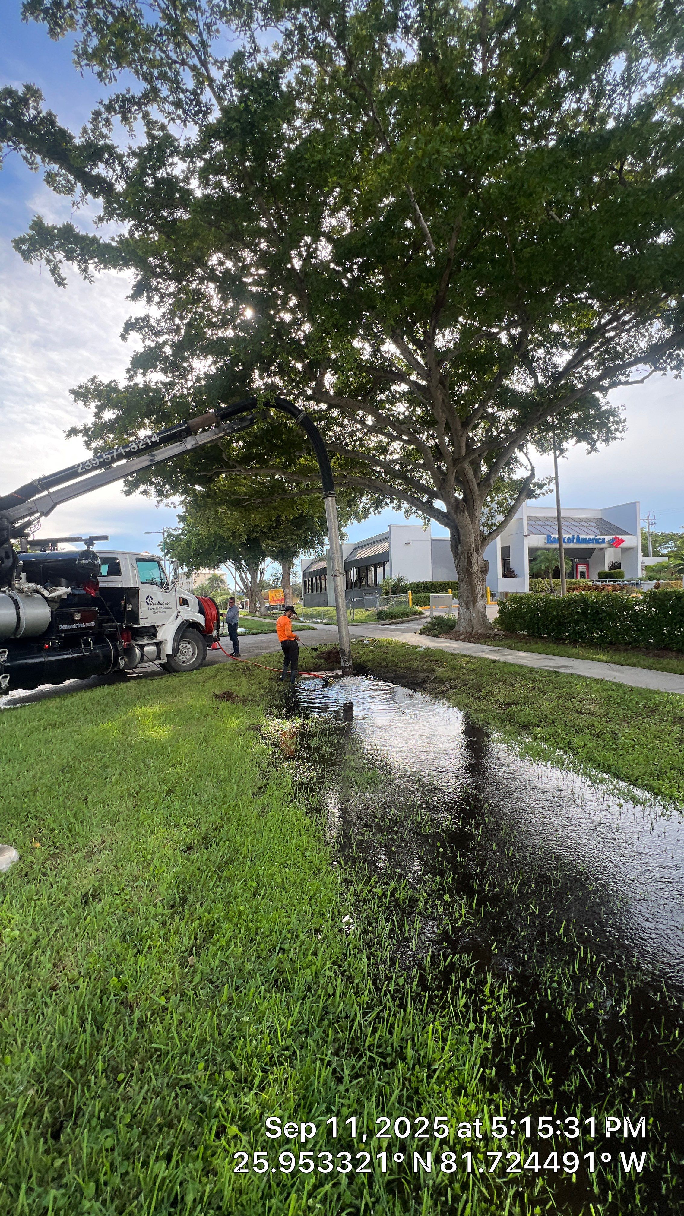 Culvert Cleaning at Bank of America on Marco by APS Power & Water