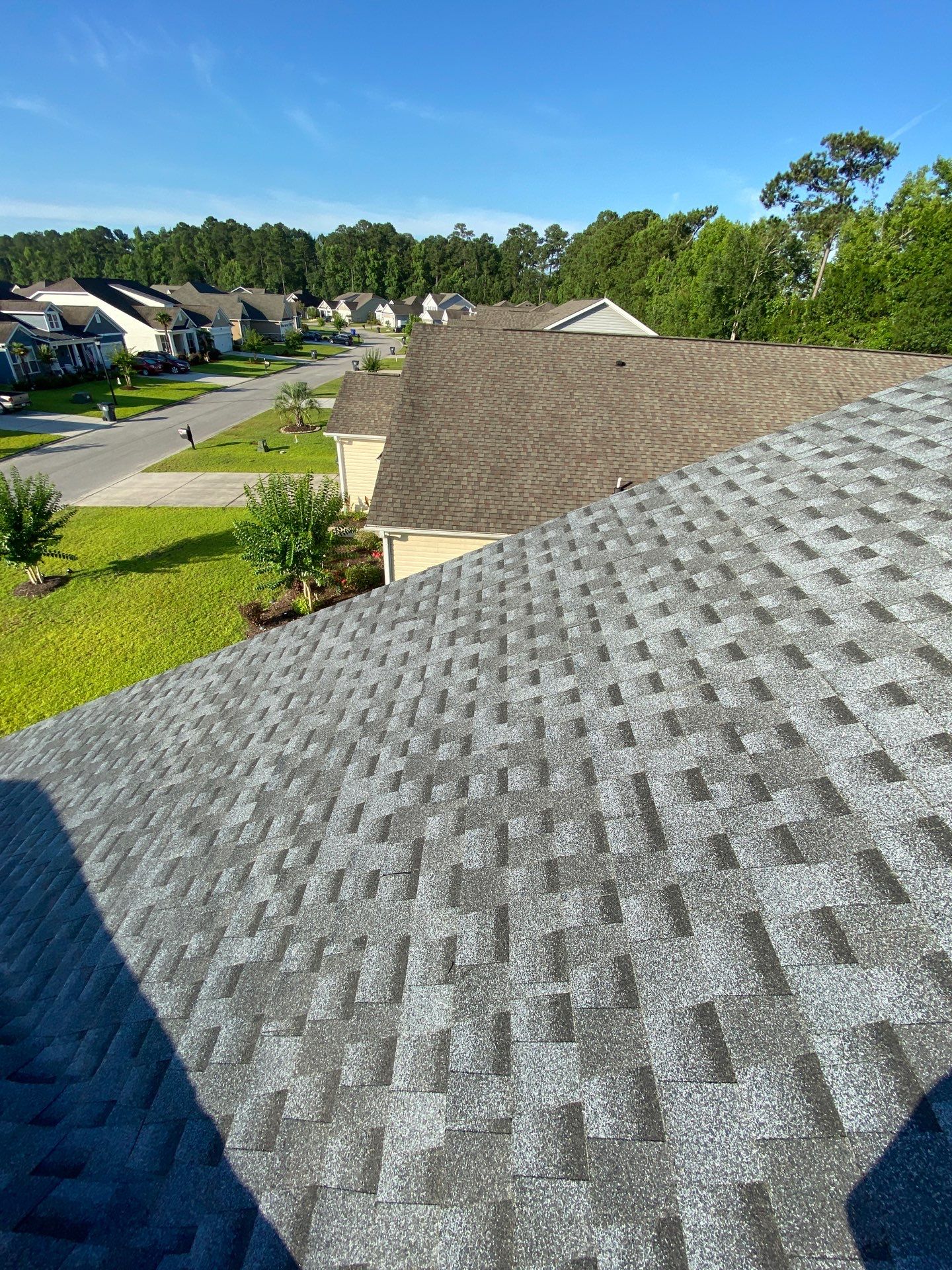 GAF HDZ- Pewter by Linta Roofing
