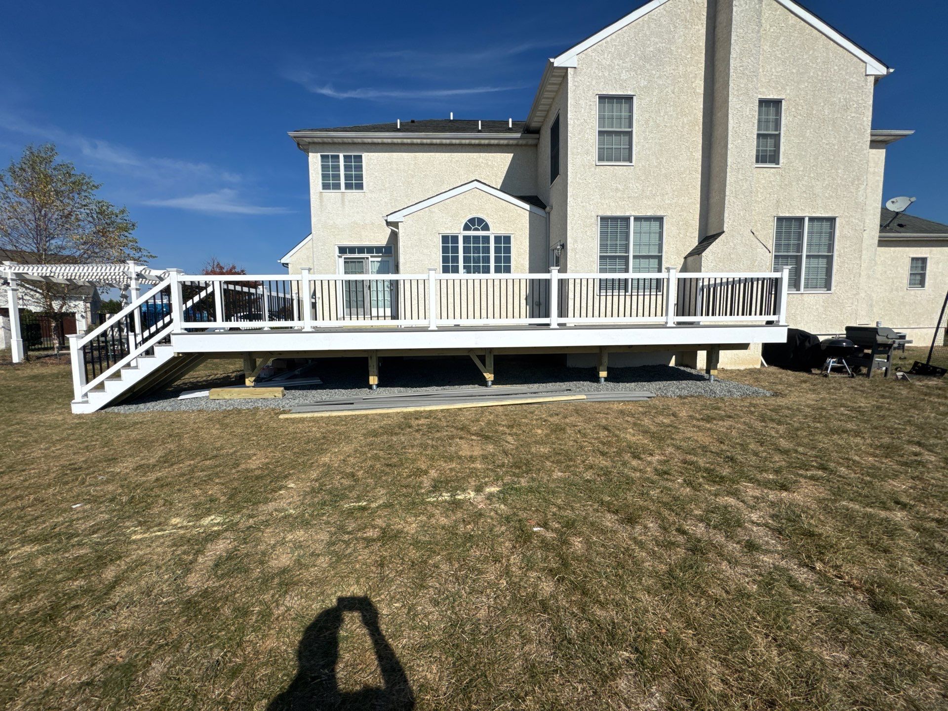 New Deck using Deckorators Venture - Color Saltwater by deck guardian