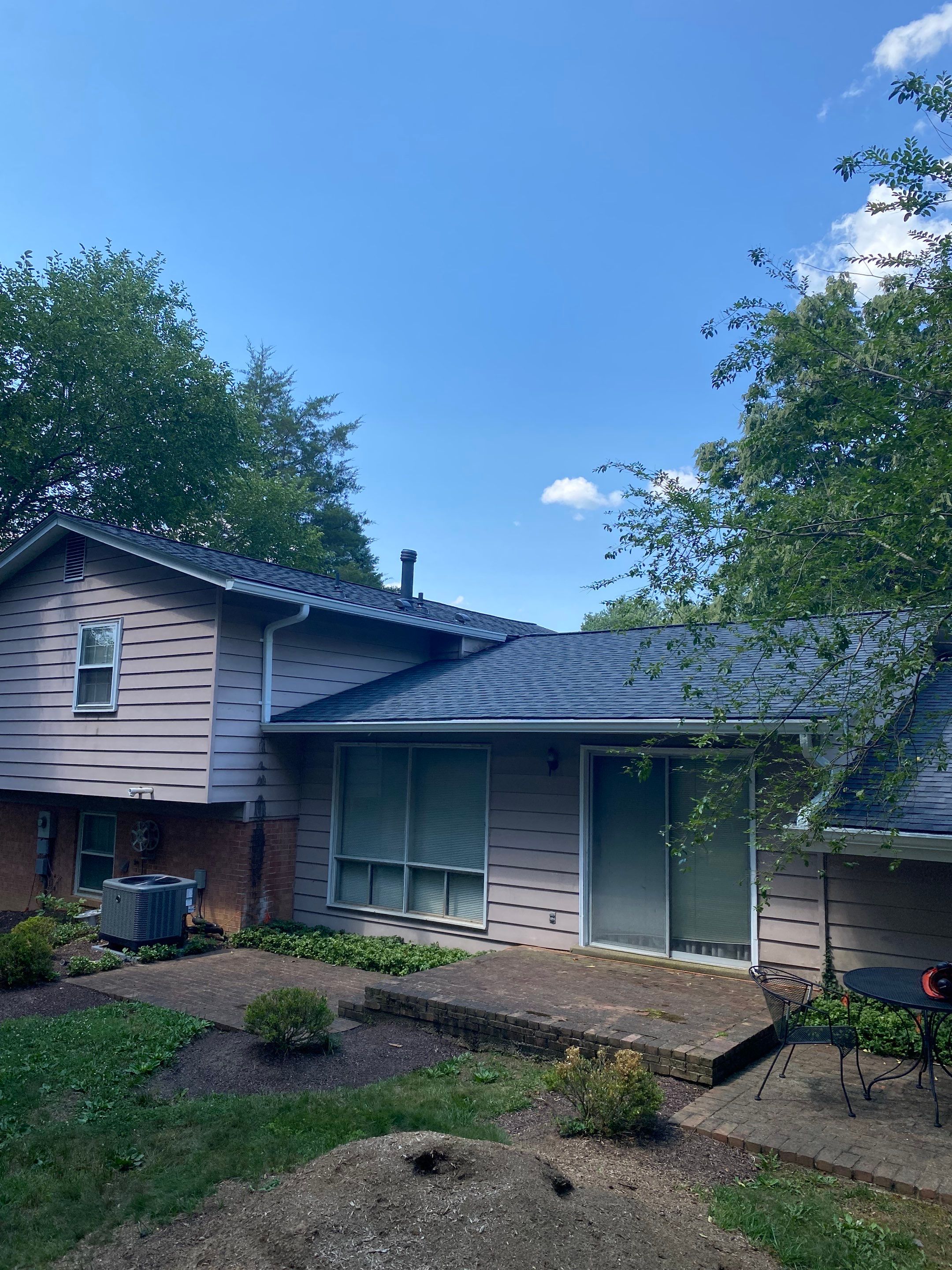 Vienna: CertainTeed Landmark Pro Architectural Shingles in Max Def Pewterwood by RM Banning, Inc.