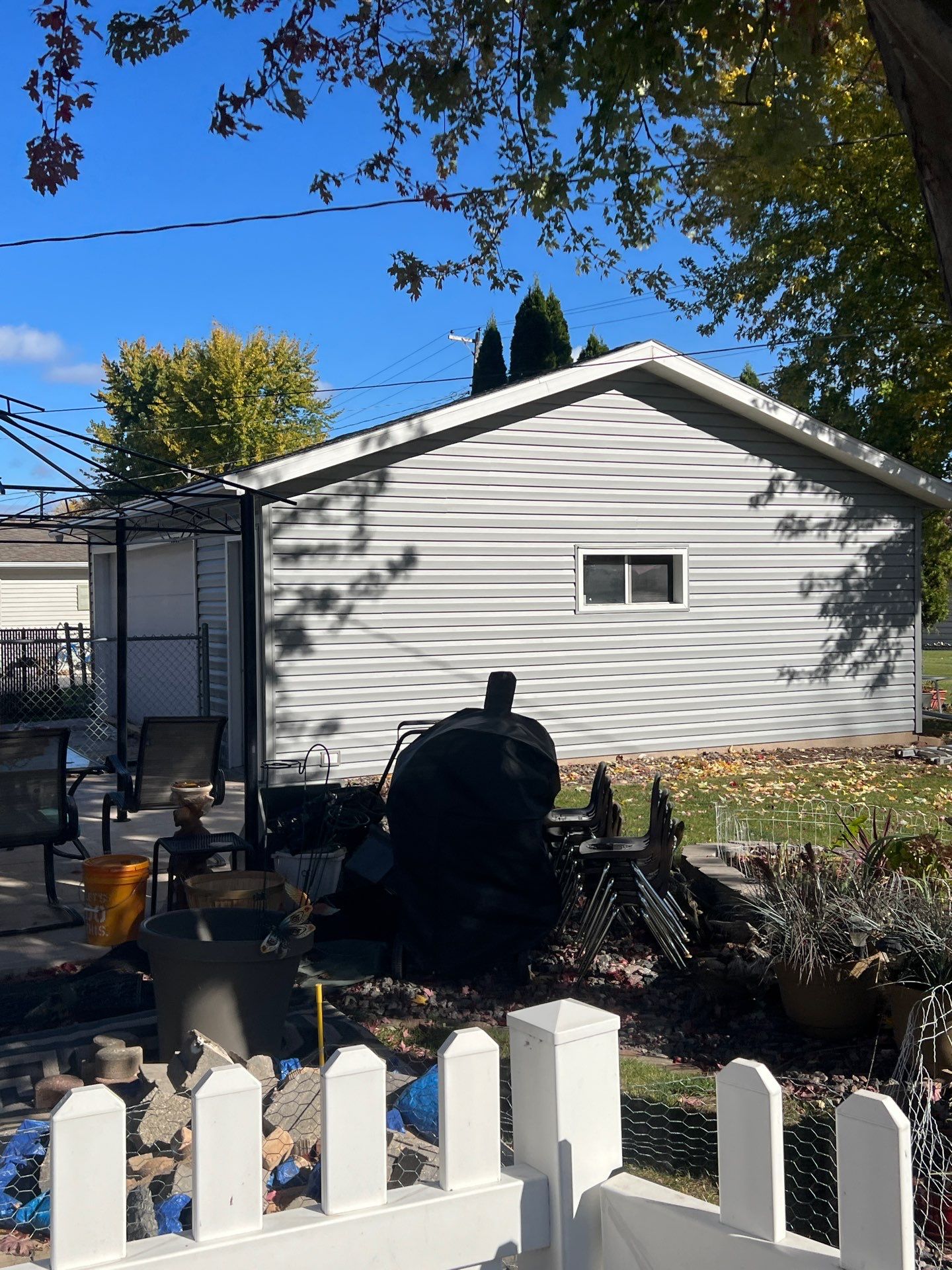 Siding Replacement with Vinyl Siding in Granite Gray by Gellings Roofing and Siding LLC