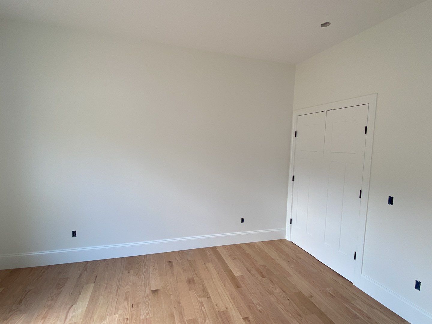 Interior Painting using Snowbound White  by EXCELLENCE | CARTO