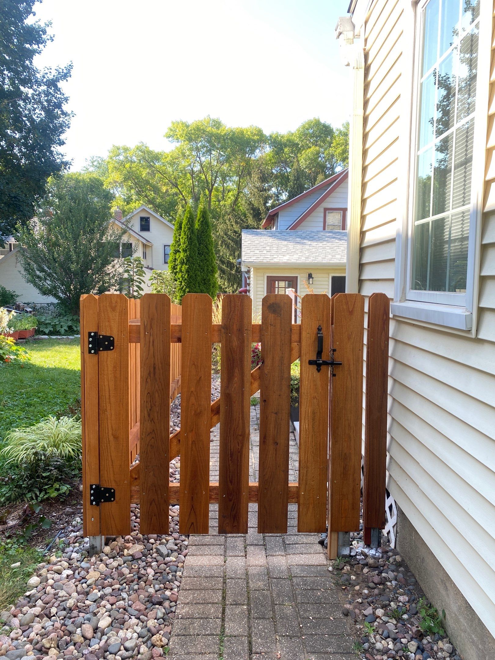 Clear Cedar | 6' | Side by Side | 2x6 Cap & Trim • Pecan by Madison Fence Company