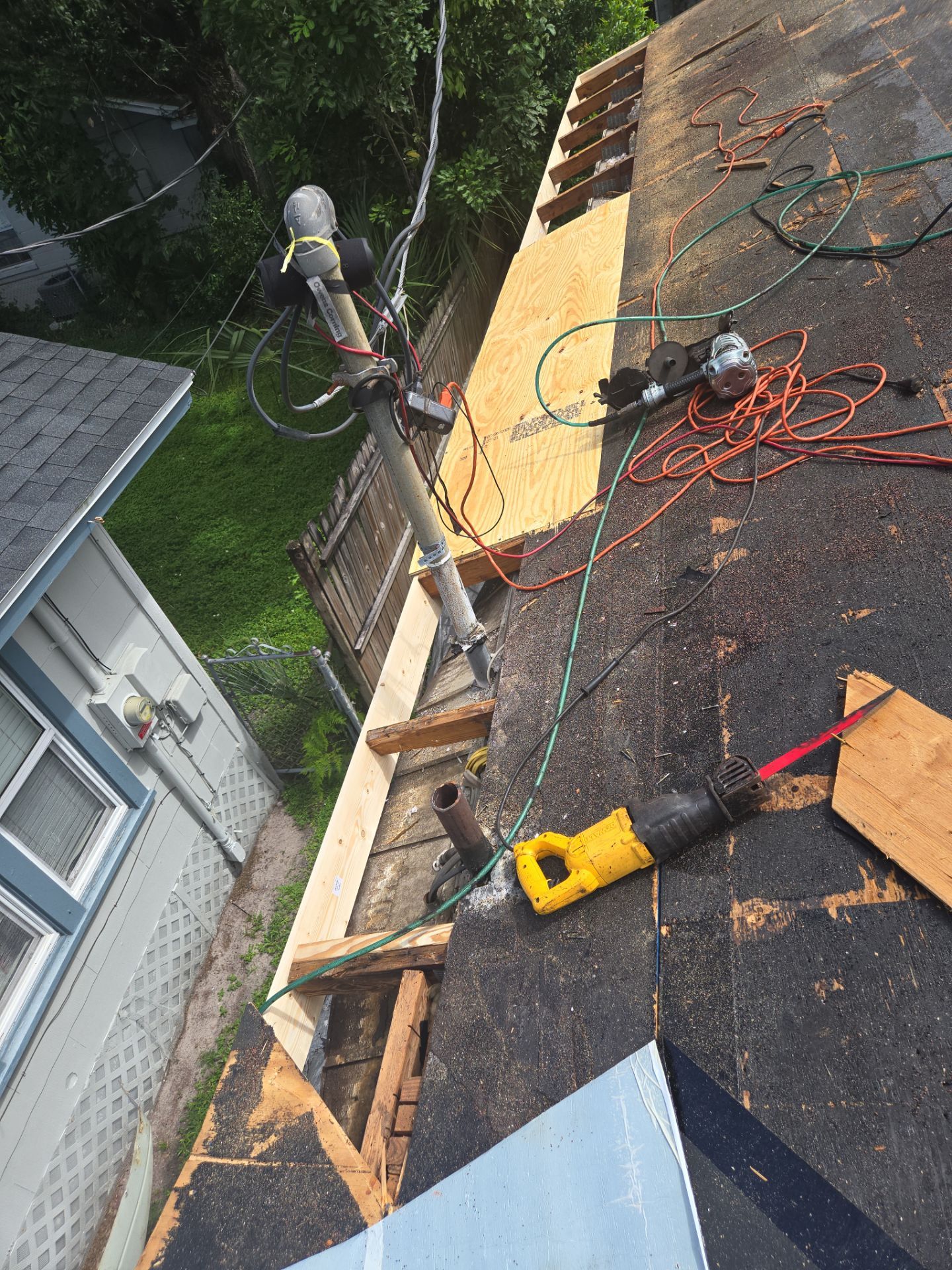 Project in St. Petersburg 33714 by Mitchell Roofing Company LLC 