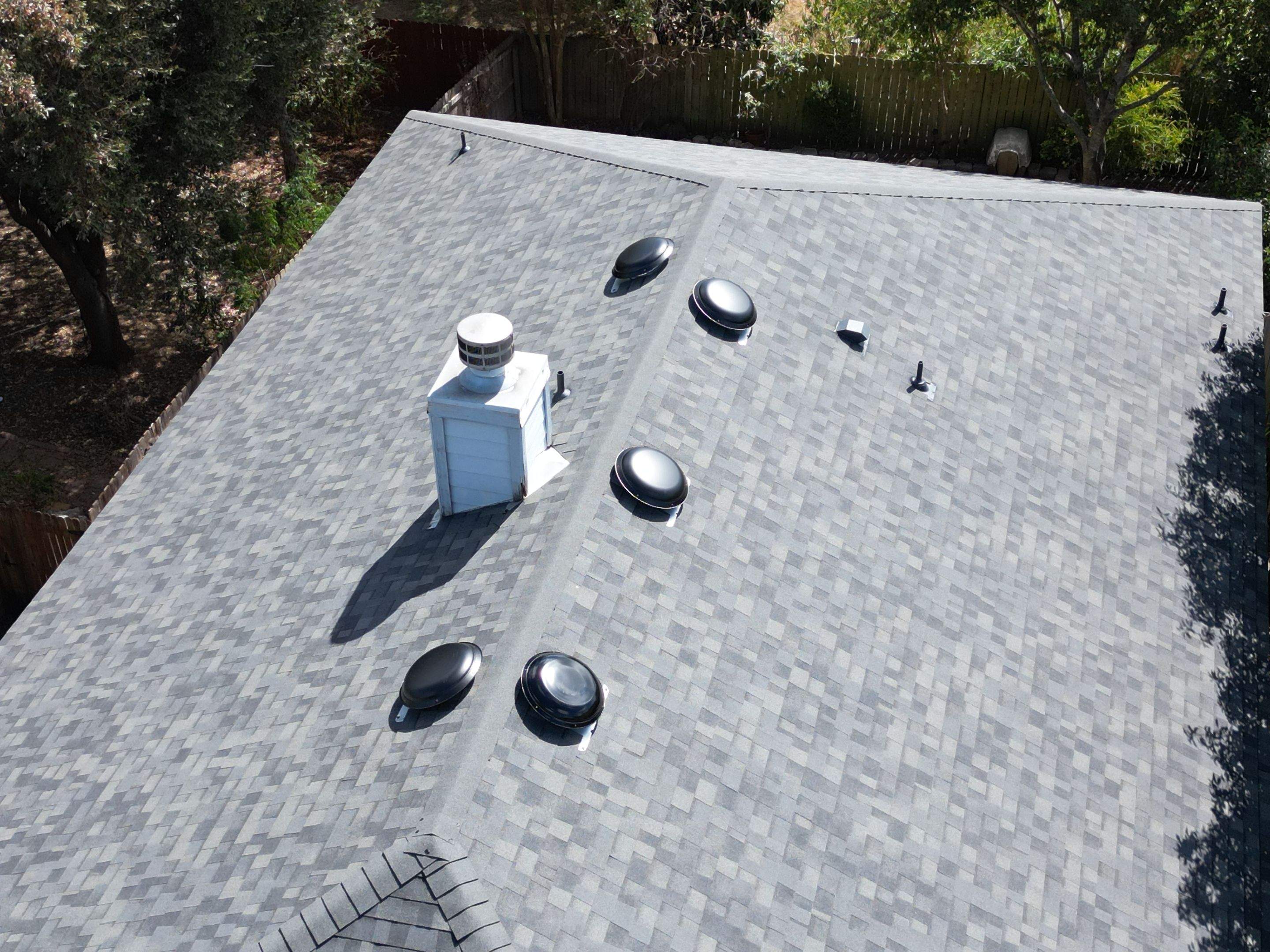 Estate Gray - Owens Corning TruDefinition Duration by RoofsOnly.com