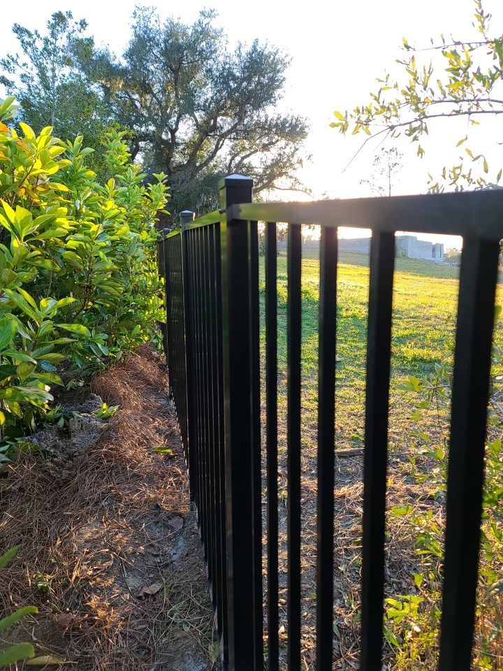 Black  4' Aluminum using Black 2 rail Aluminum by Hip Square Fence Inc.