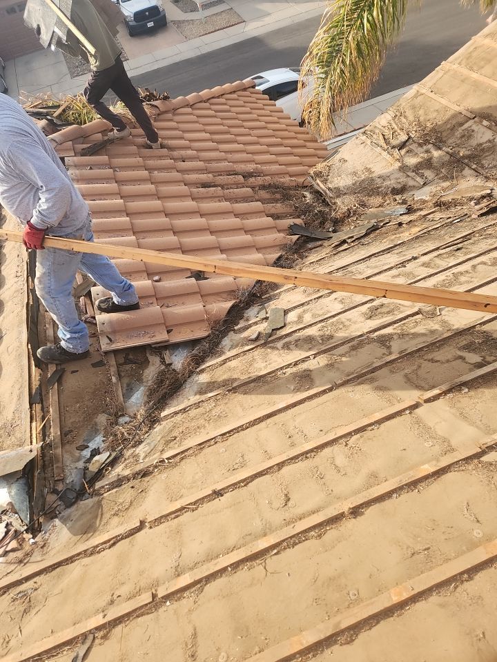 Sunset Tan Concrete Tile by Reimagine Roofing