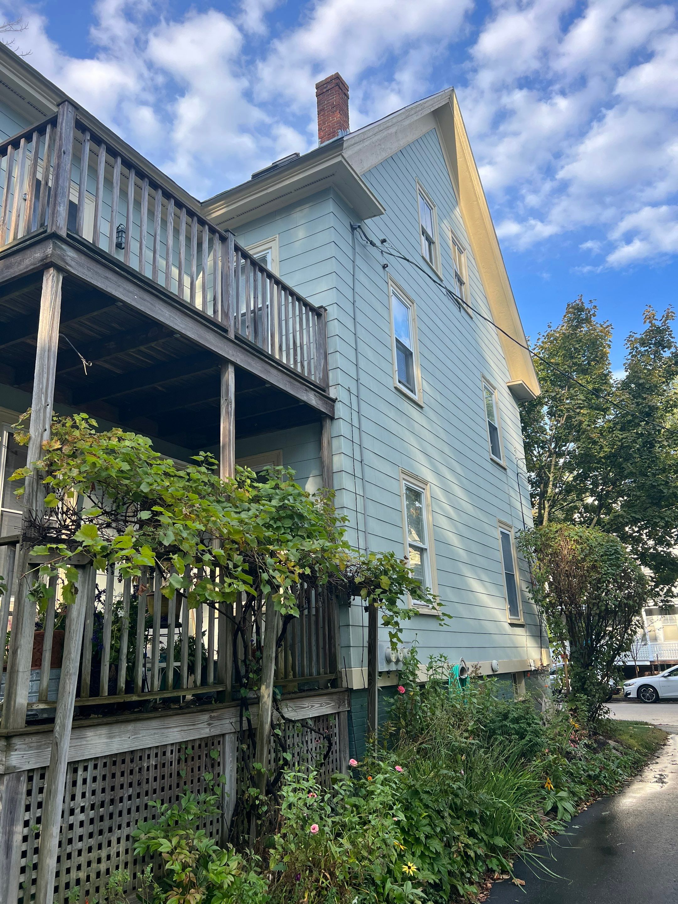 Portsmouth, New Hampshire - Siding Installation by Tall pine roofing
