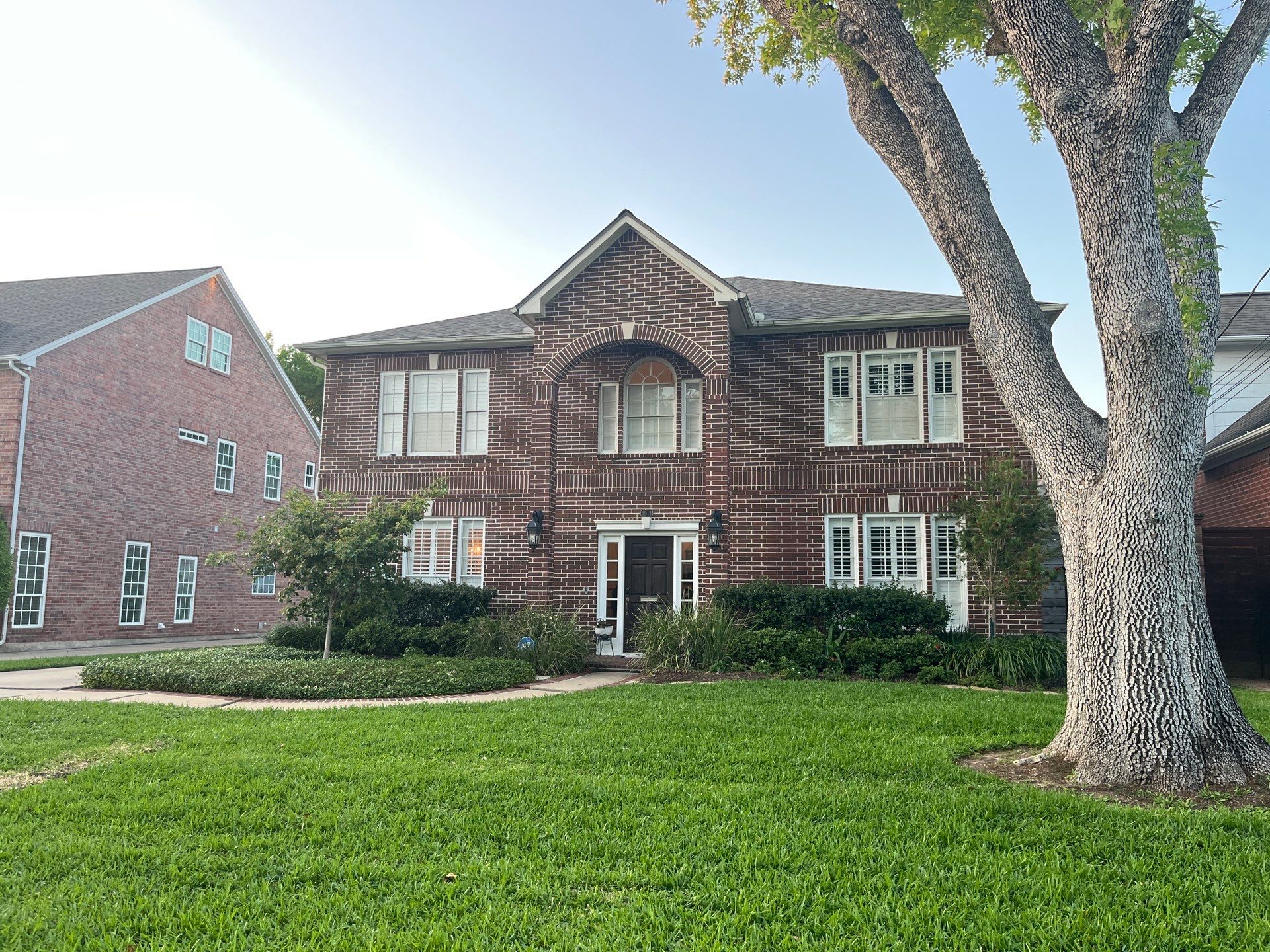 Roof Replacement by Houston Roofing & Construction