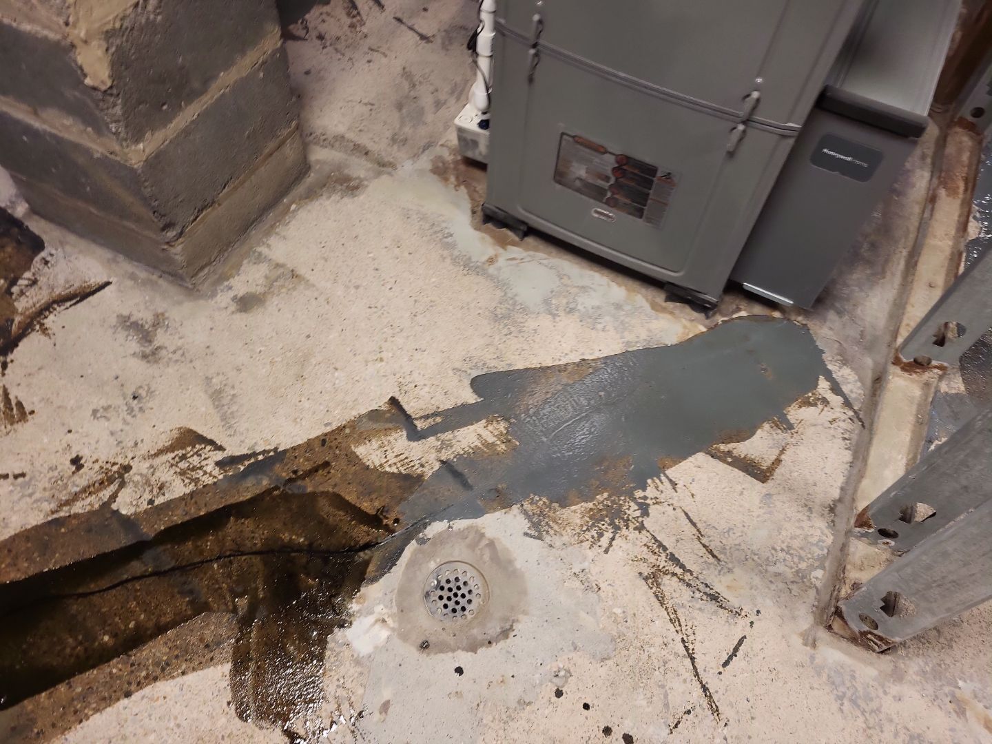 Basement Concrete Floor Coating with Penntek Flake System by Spectrum Painting, LLC