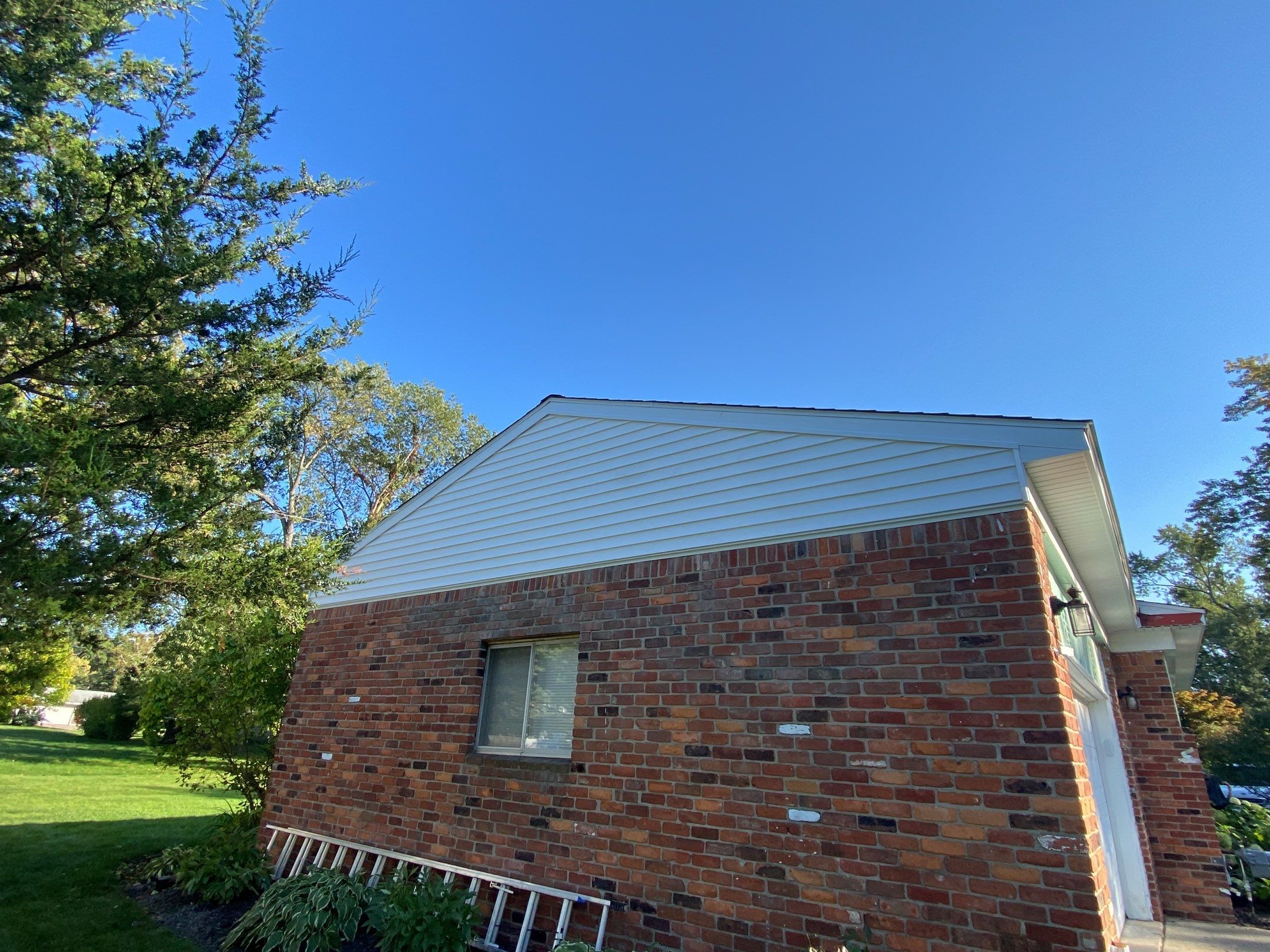 Roof Replacement using CertainTeed Landmark Pro by 180 Contractors