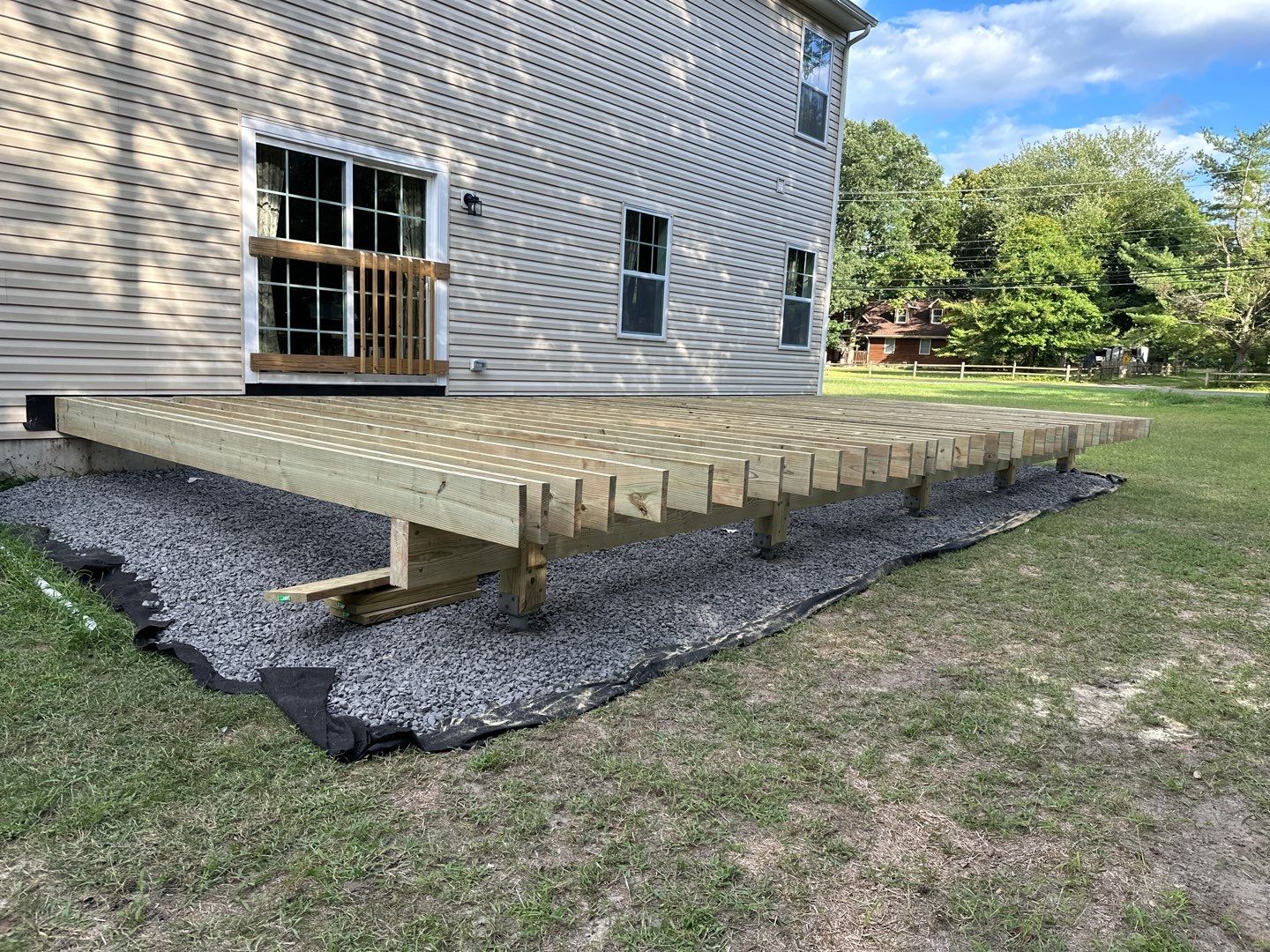 New Deck using Deckorators Venture - Color Sandbar by deck guardian