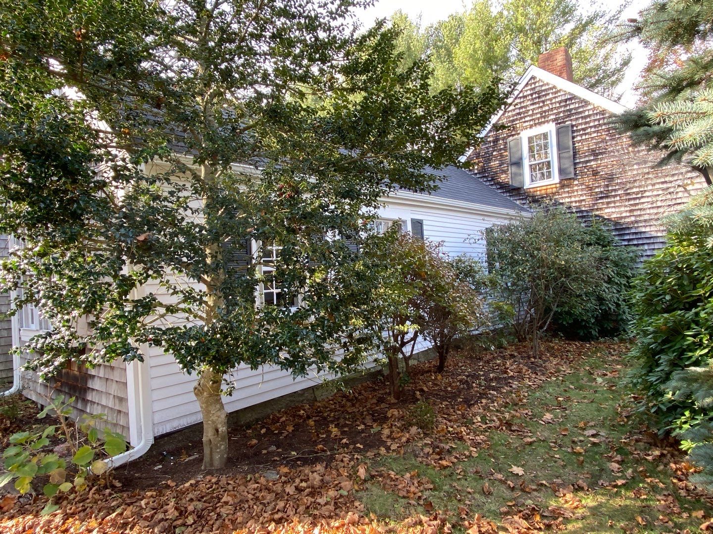 Marshfield, MA Gutter Installation using 5" K-Style Aluminum Gutter protected by Duo Pro by Gutter Pro Enterprises