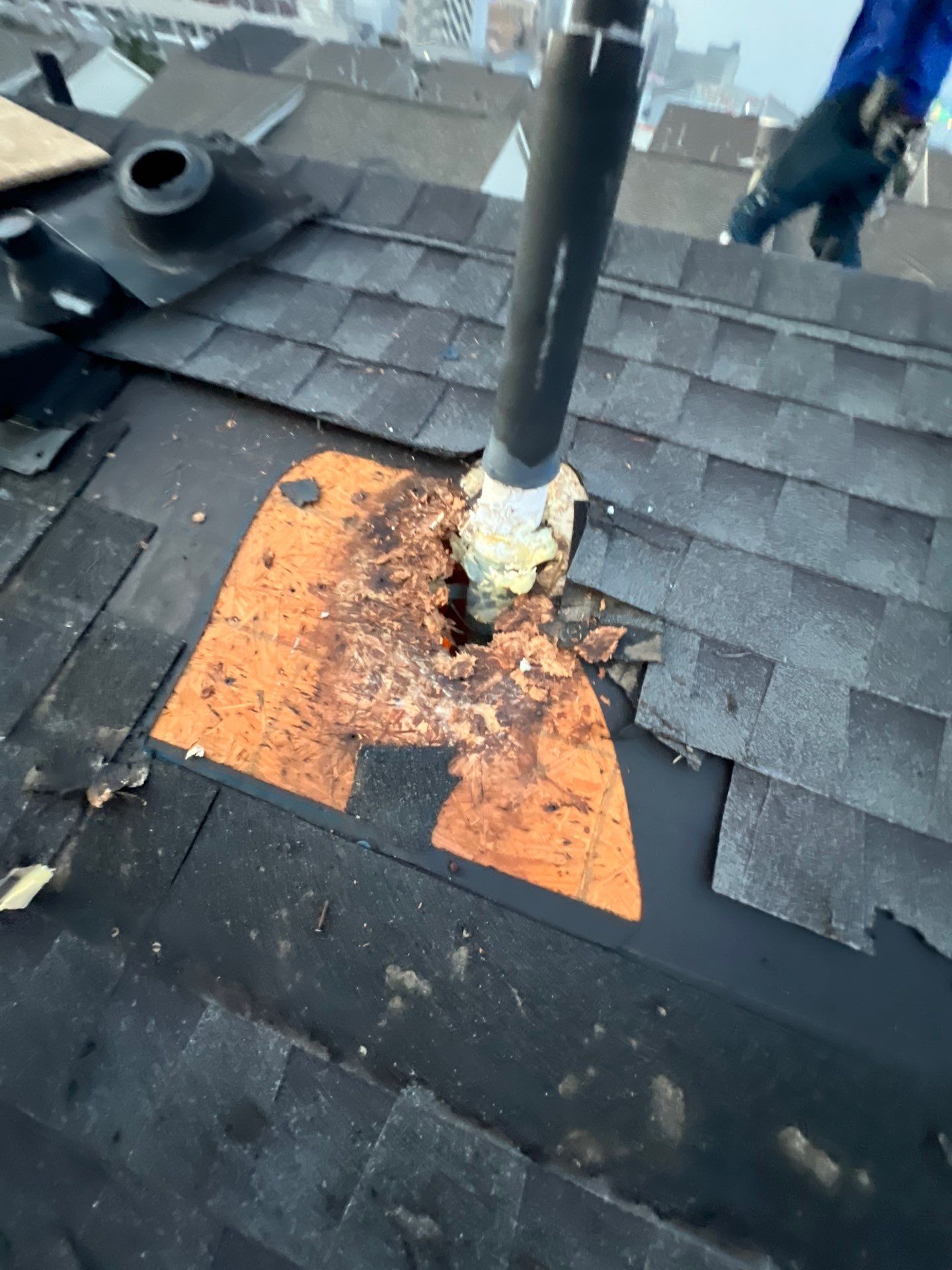 Hail Damage using Owen's Corning Duration (Lifetime) Shingles by Roof Repair Company