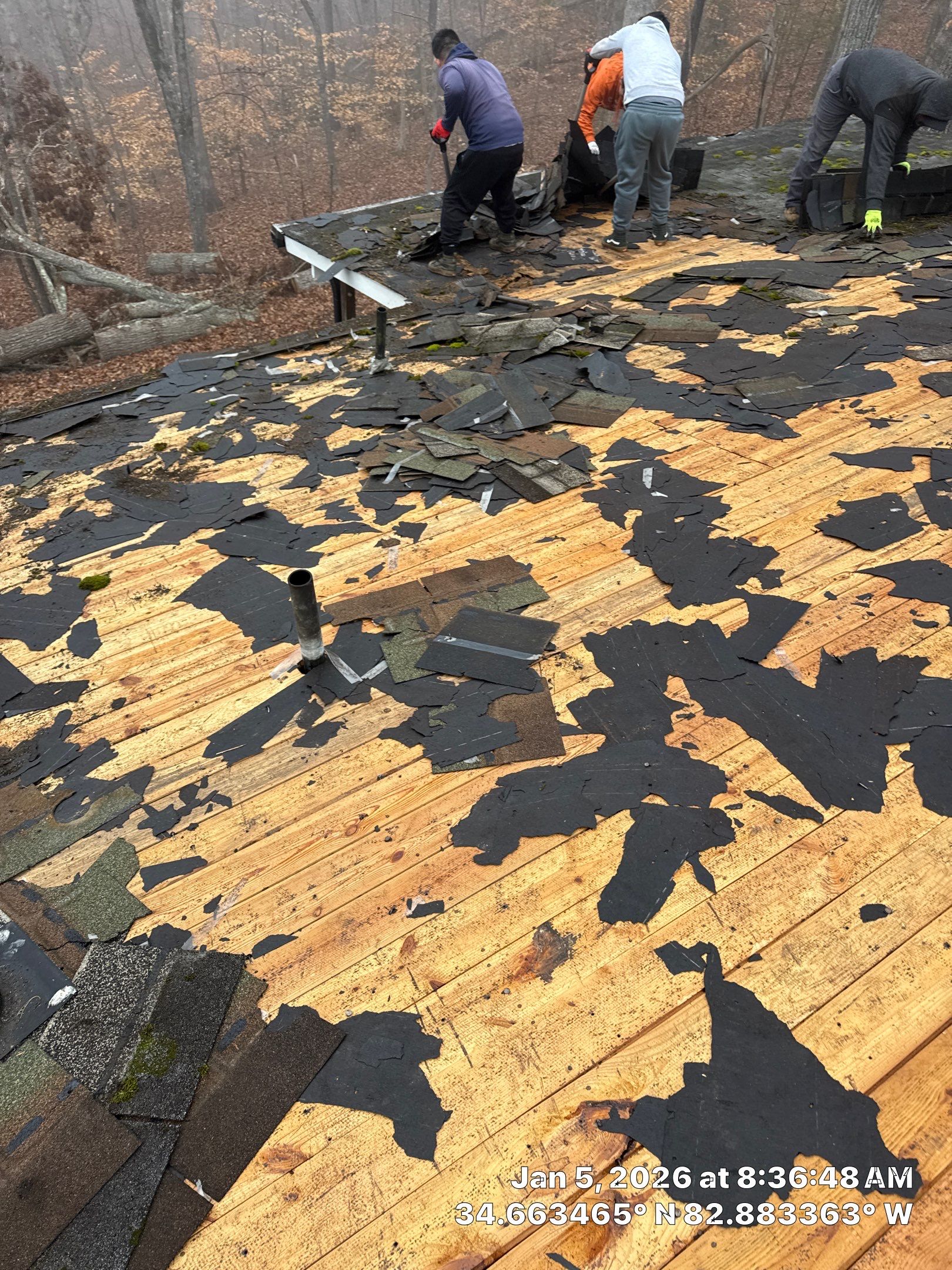 Roof Replacement in Seneca, SC | CertainTeed Landmark Architectural Shingles by Roofers LLC
