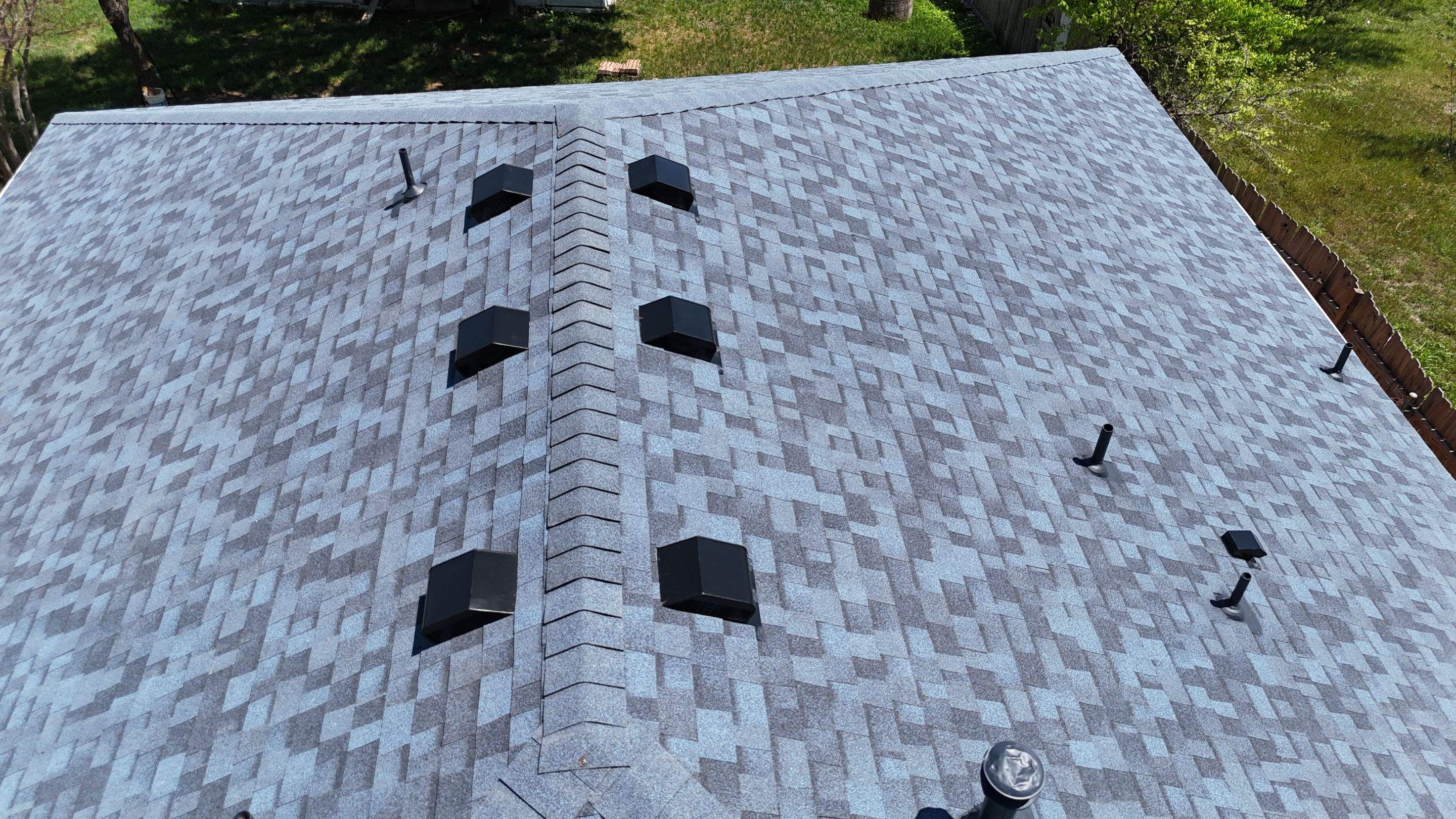 Harbor Blue - Owens Corning TruDefinition Duration by RoofsOnly.com