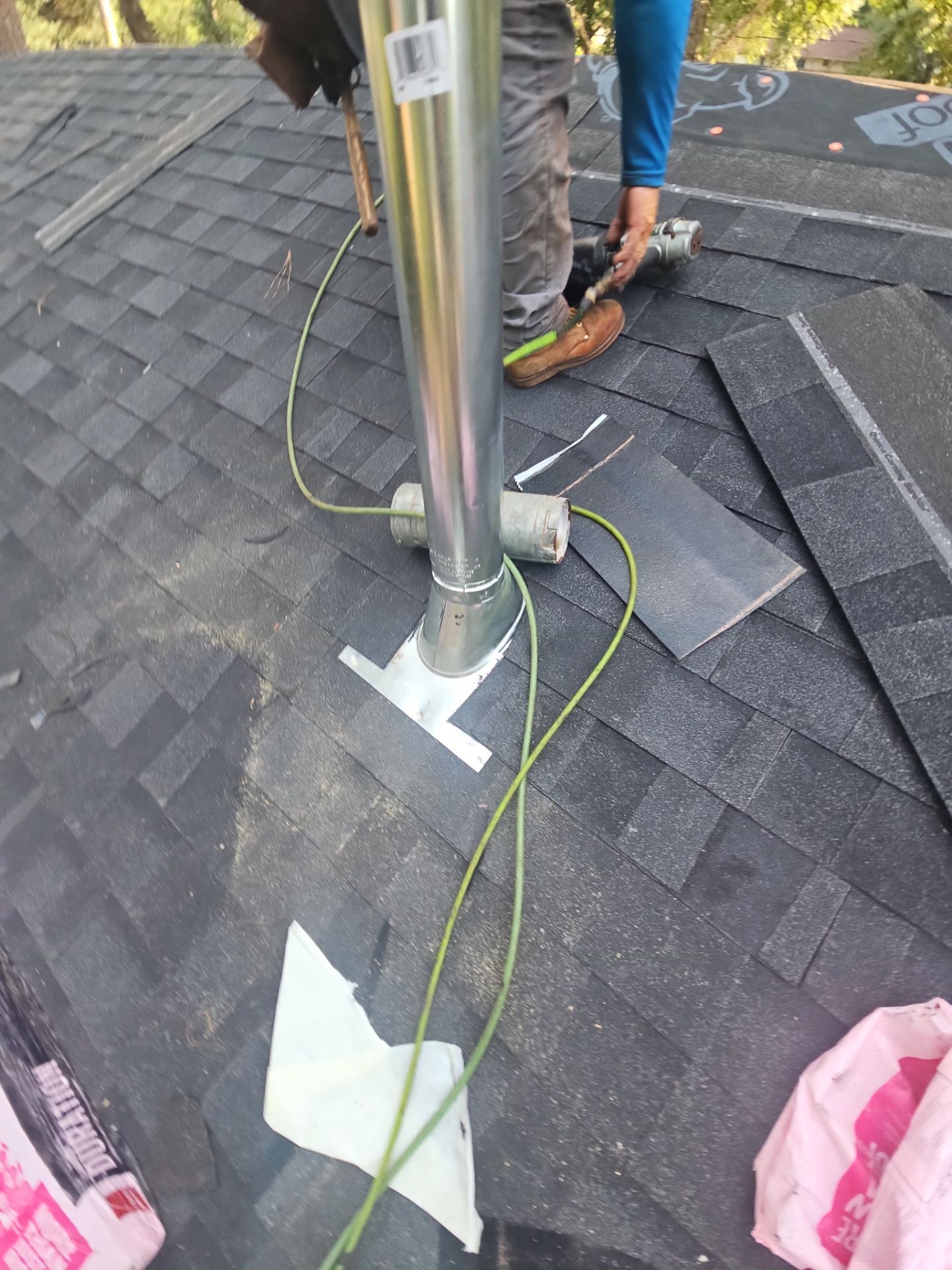 Residential Roofing Installation using Owen's Corning Duration (Lifetime) Shingles by Roof Repair Company